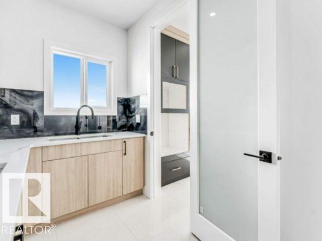 6706 176a Avenue NW, Crystallina Nera East, Edmonton