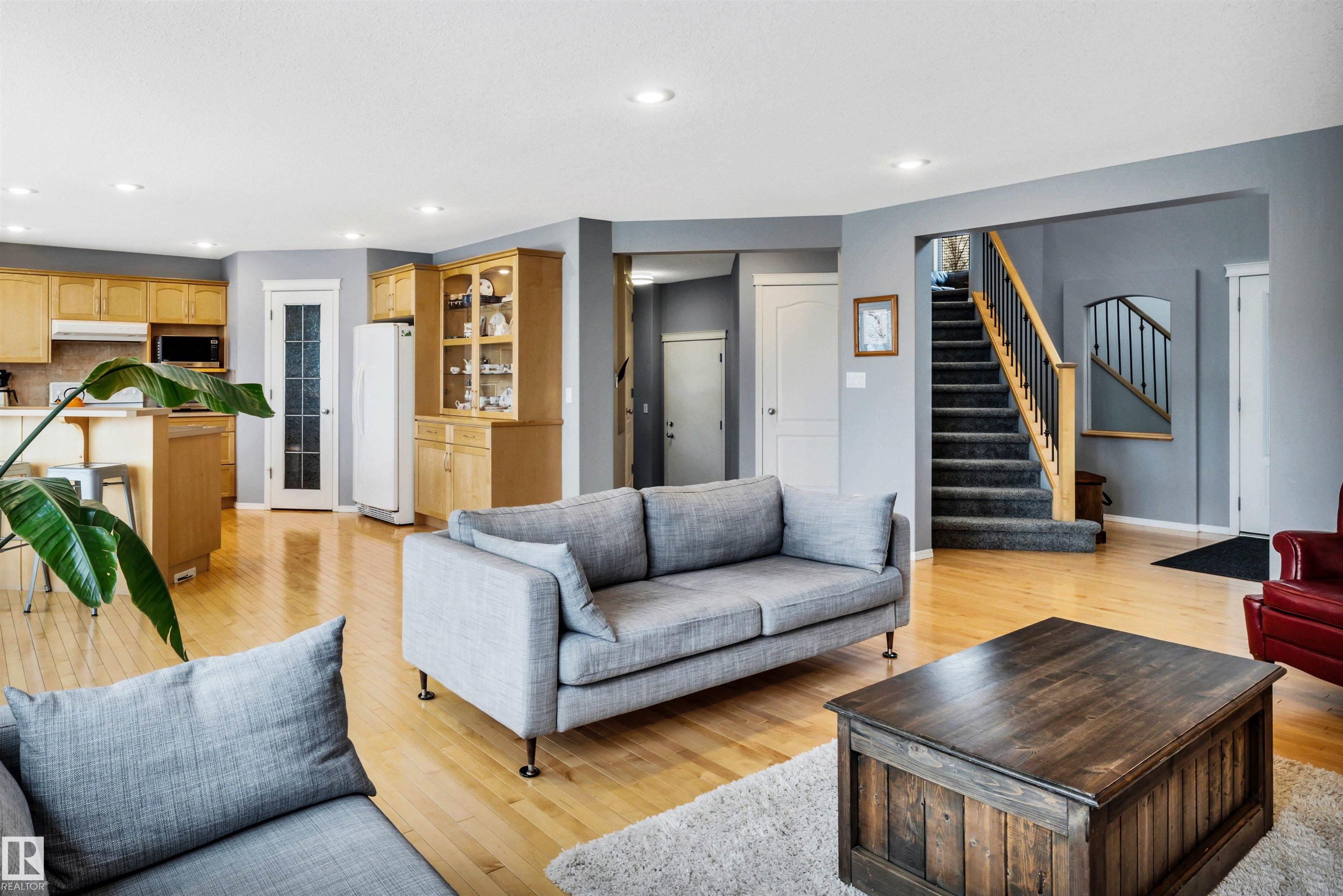 Photo 13 at 192 Ridgehaven Crescent, The Ridge, Sherwood Park