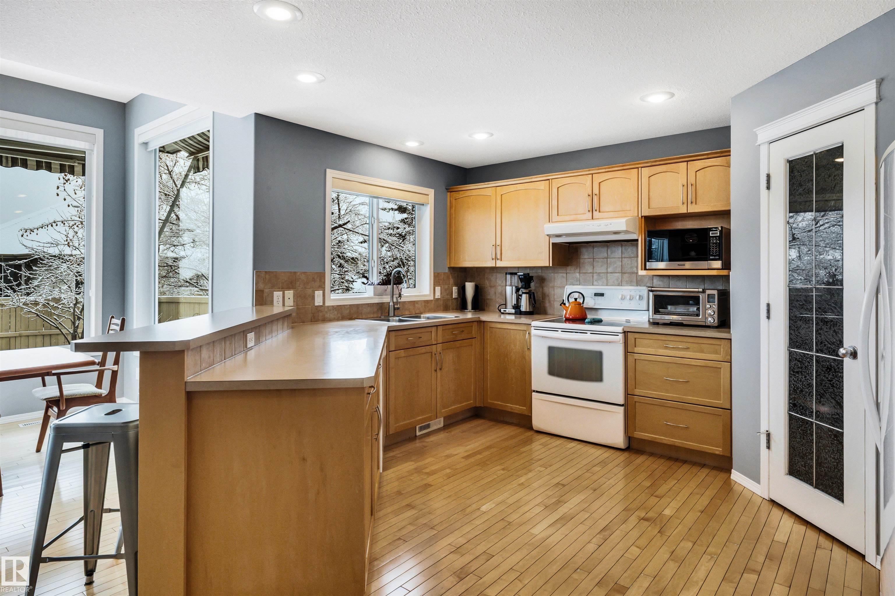 Photo 16 at 192 Ridgehaven Crescent, The Ridge, Sherwood Park