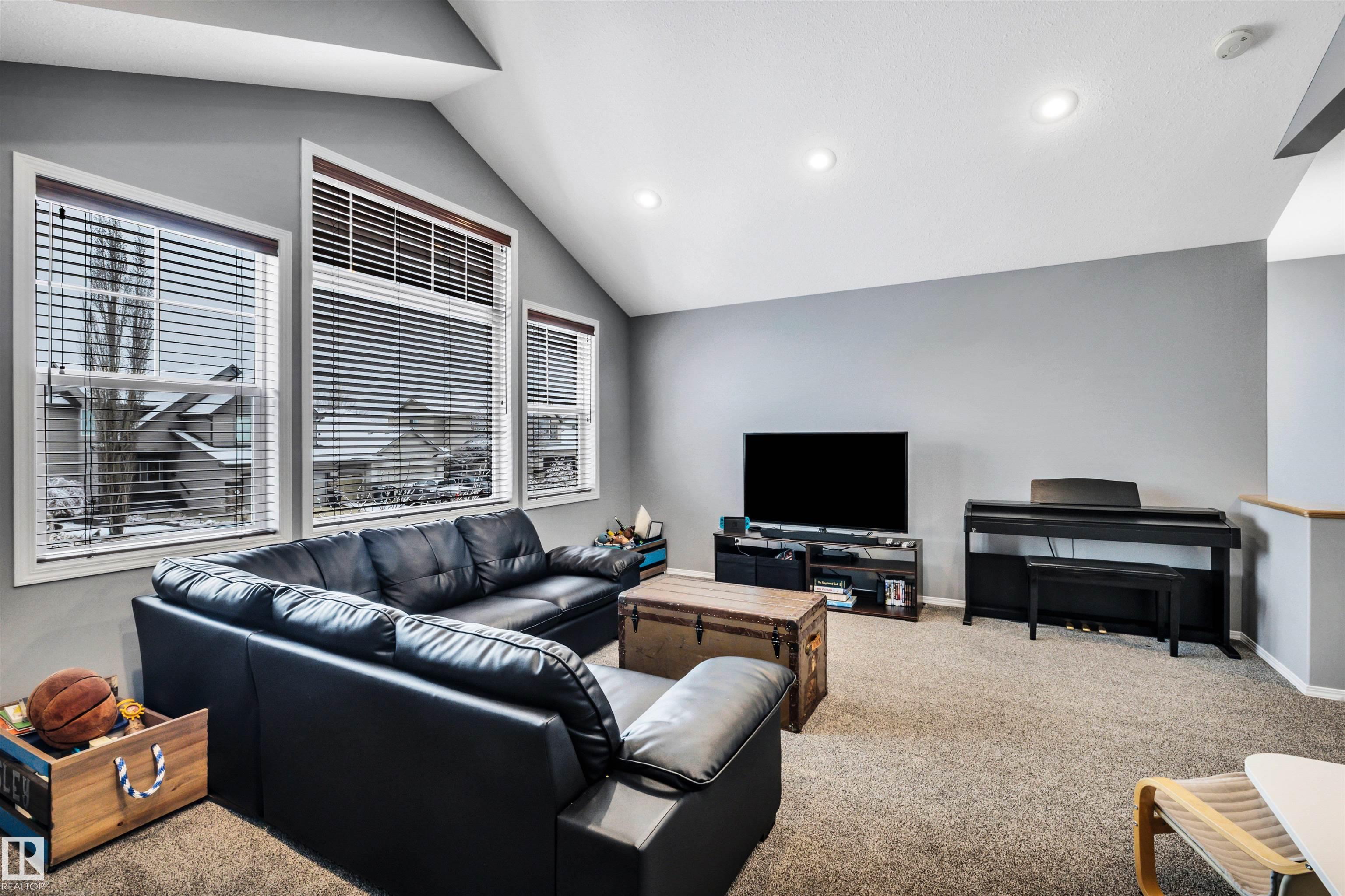 Photo 25 at 192 Ridgehaven Crescent, The Ridge, Sherwood Park