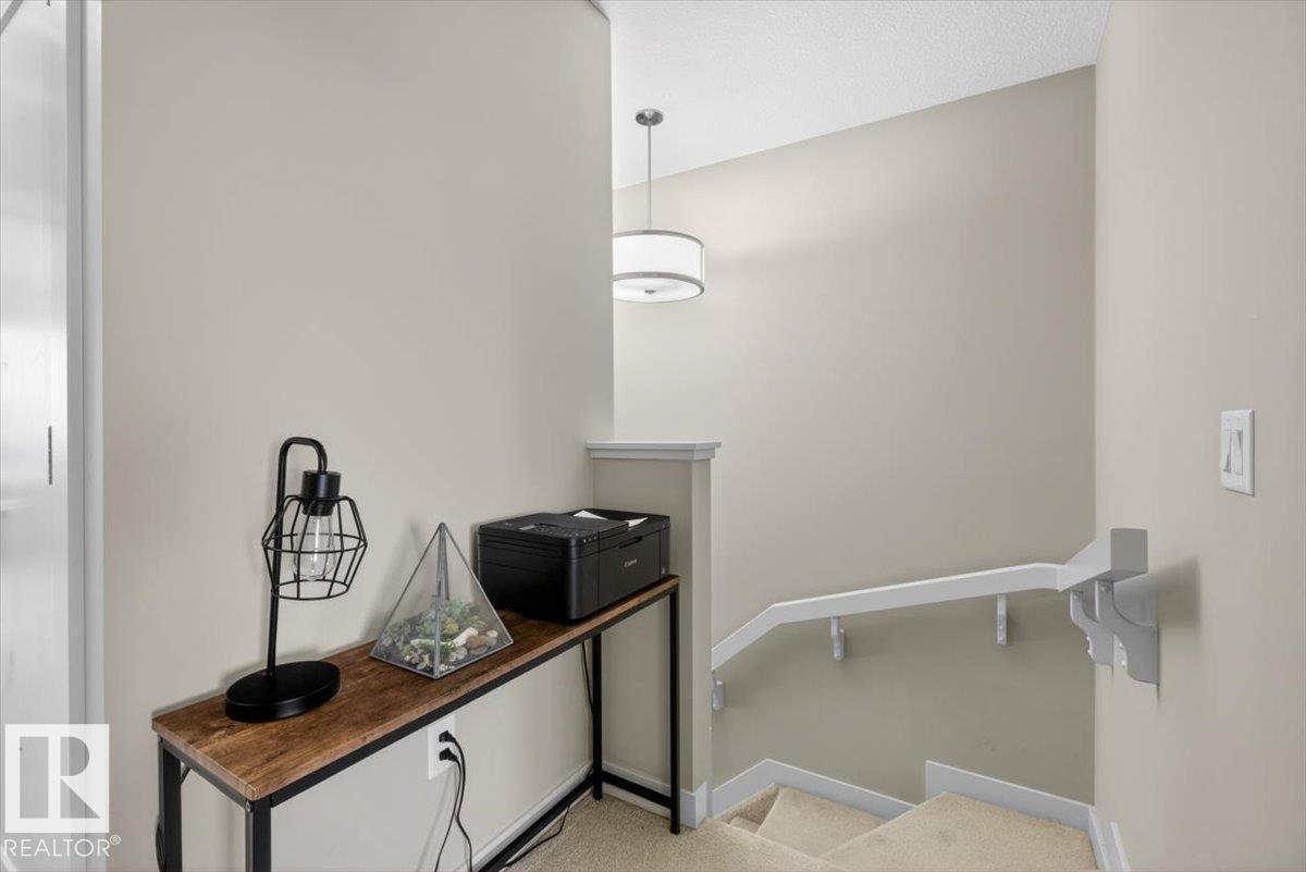 Photo 17 at 16656 14 Avenue SW, Glenridding Heights, Edmonton