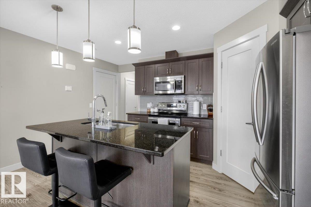 Photo 10 at 16656 14 Avenue SW, Glenridding Heights, Edmonton