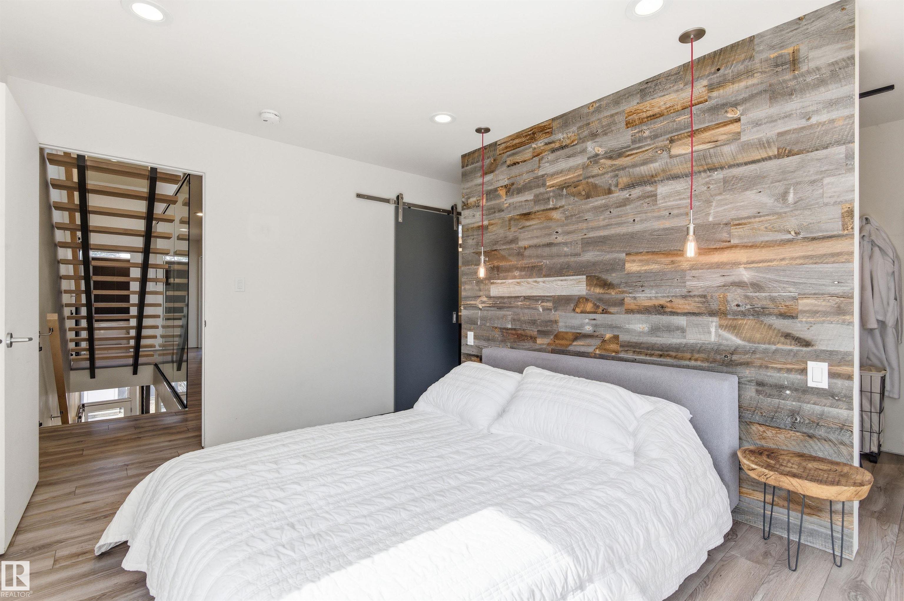 Photo 31 at 10550 130 Street NW, Westmount, Edmonton