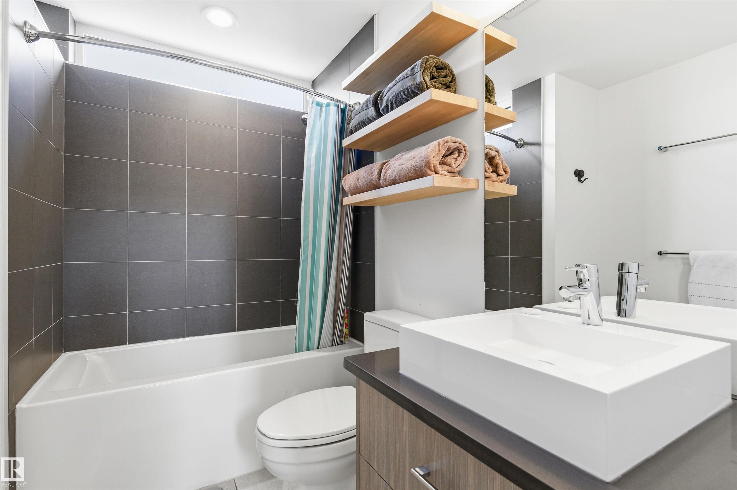 Photo 37 at 10550 130 Street NW, Westmount, Edmonton