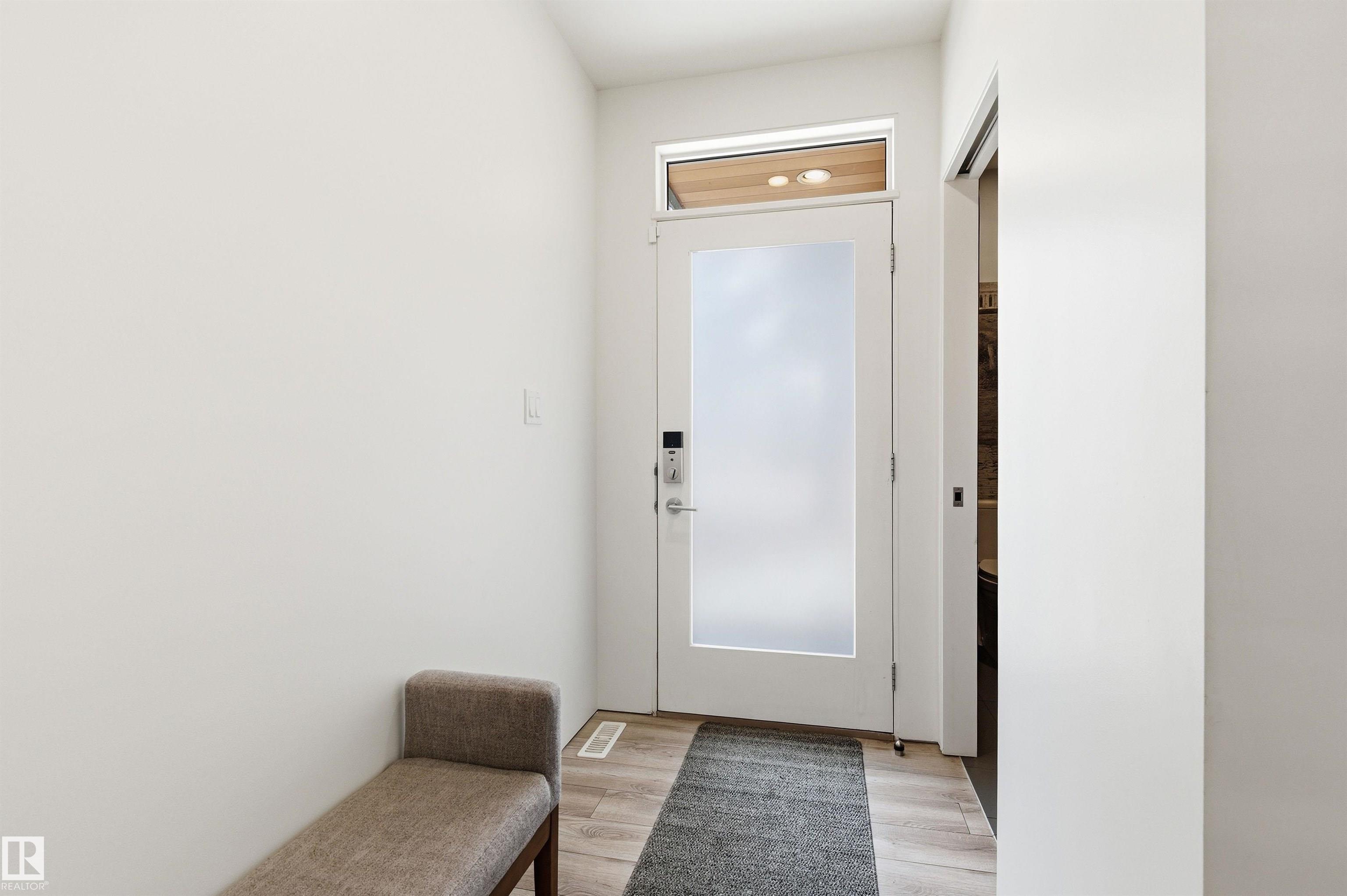 Photo 10 at 10550 130 Street NW, Westmount, Edmonton