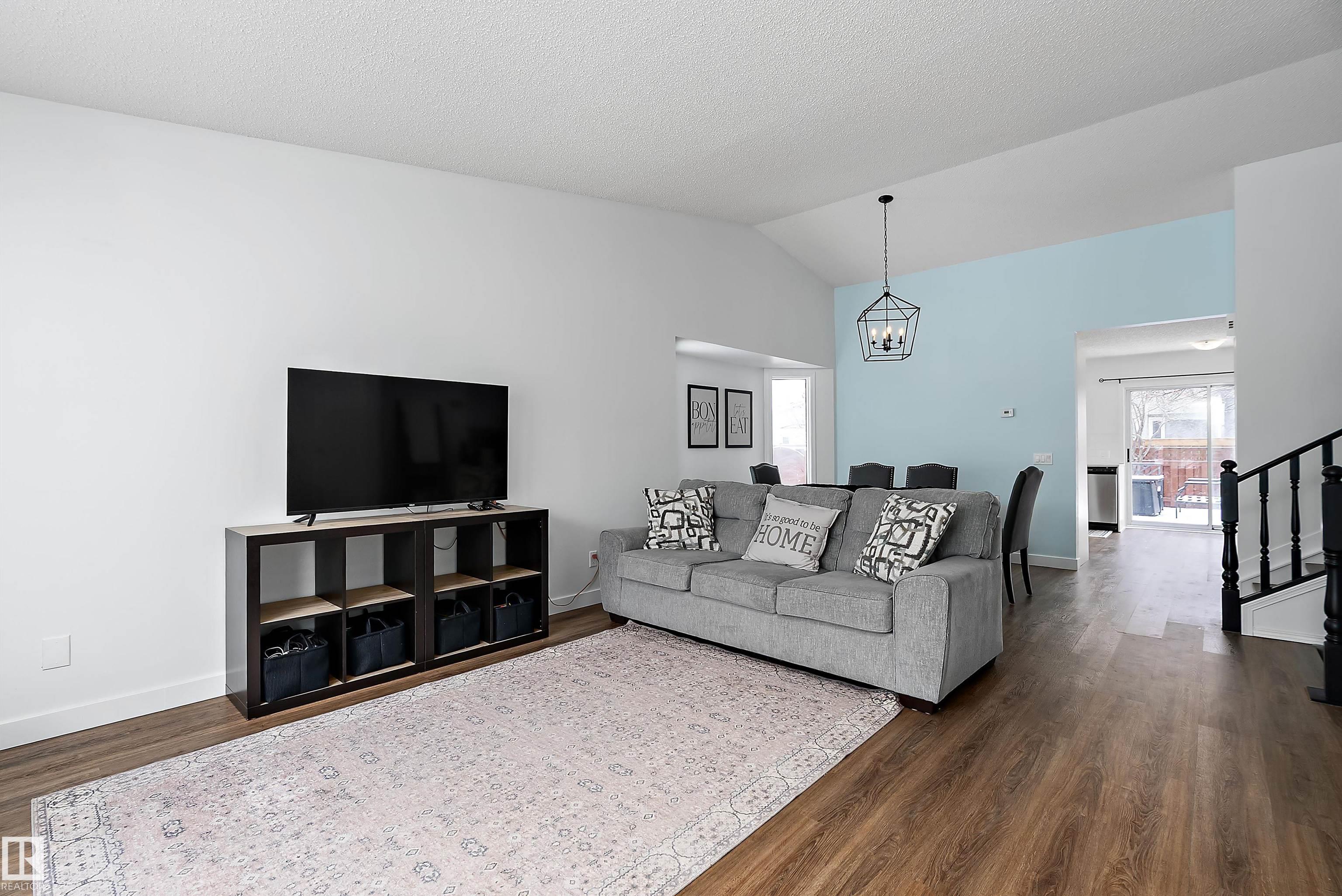 Photo 8 at 49 Deerbourne Drive, Deer Ridge, St. Albert