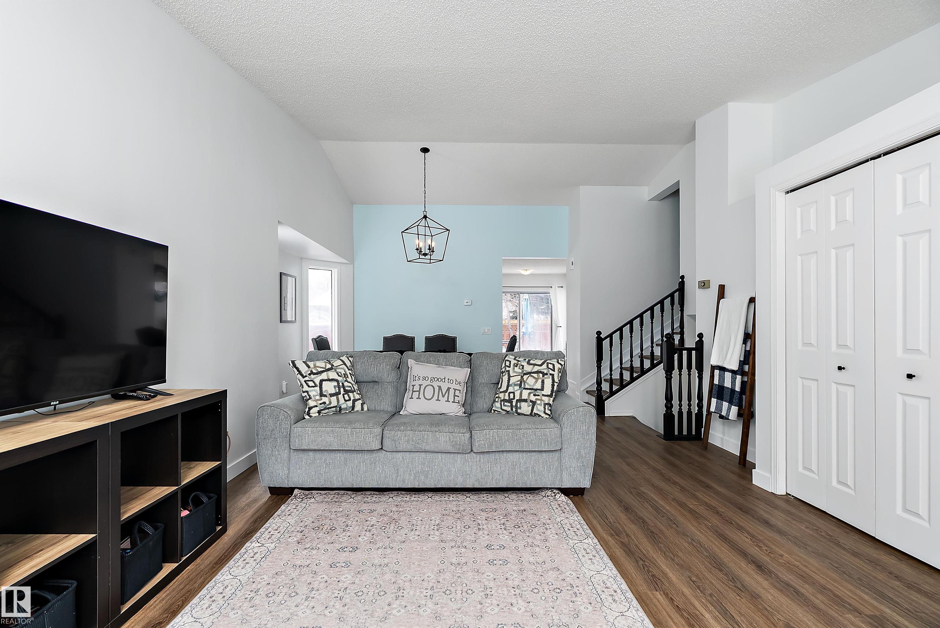 Photo 9 at 49 Deerbourne Drive, Deer Ridge, St. Albert