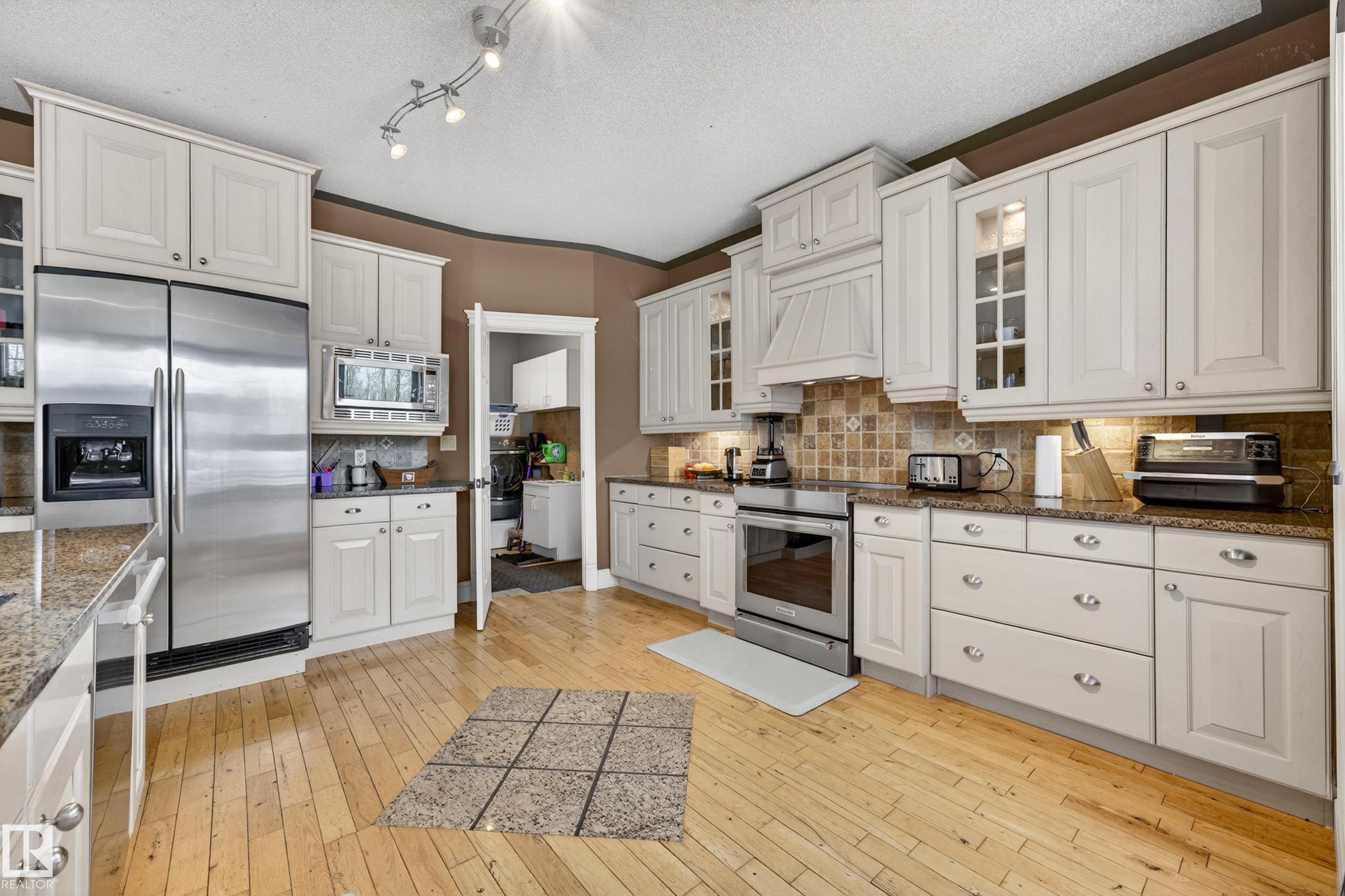 Photo 29 at 110 - 51058 Rge Road 212, Ministik Estates, Rural Strathcona County