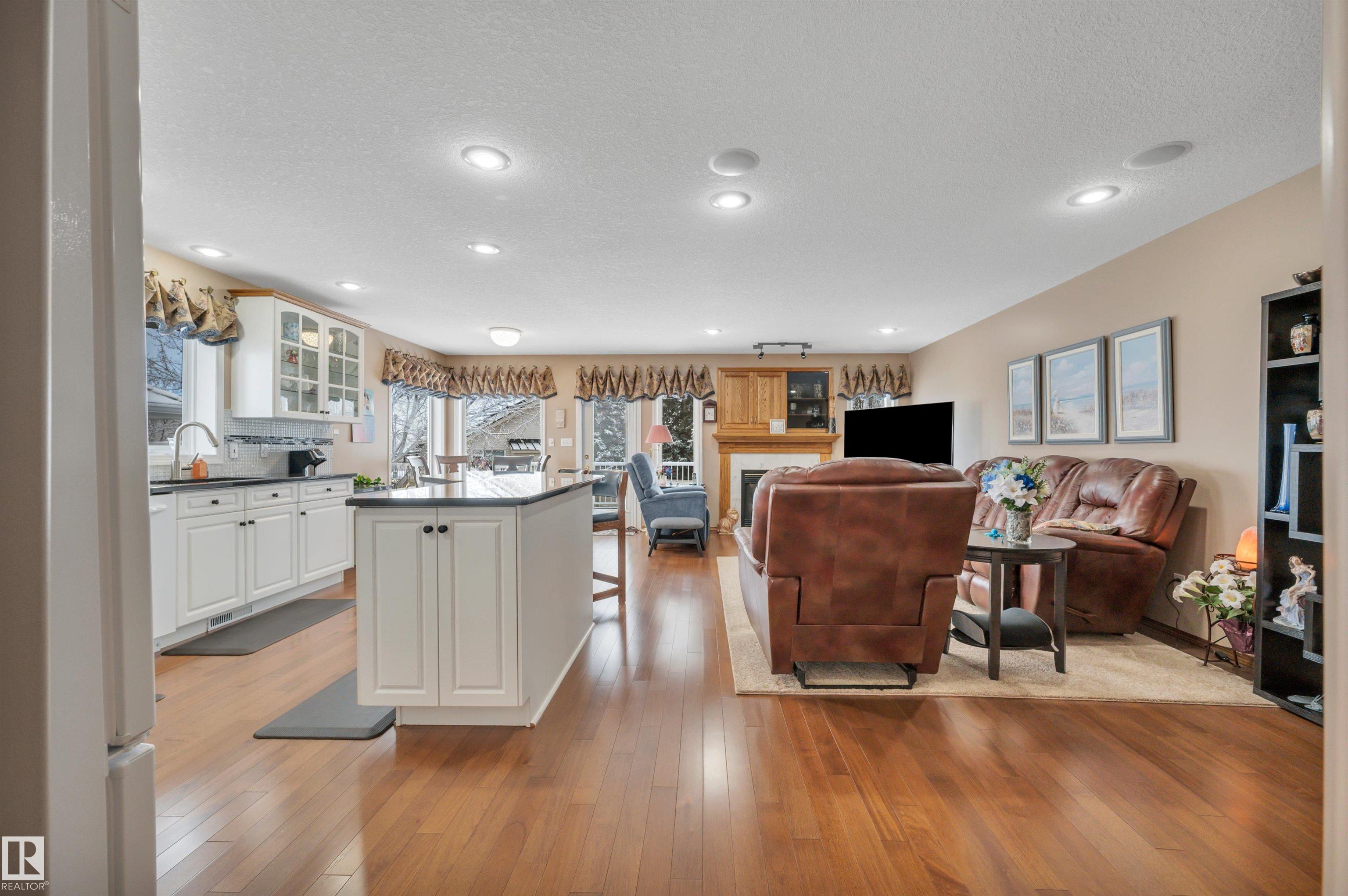 Photo 7 at 128 Regal Way, The Ridge, Sherwood Park