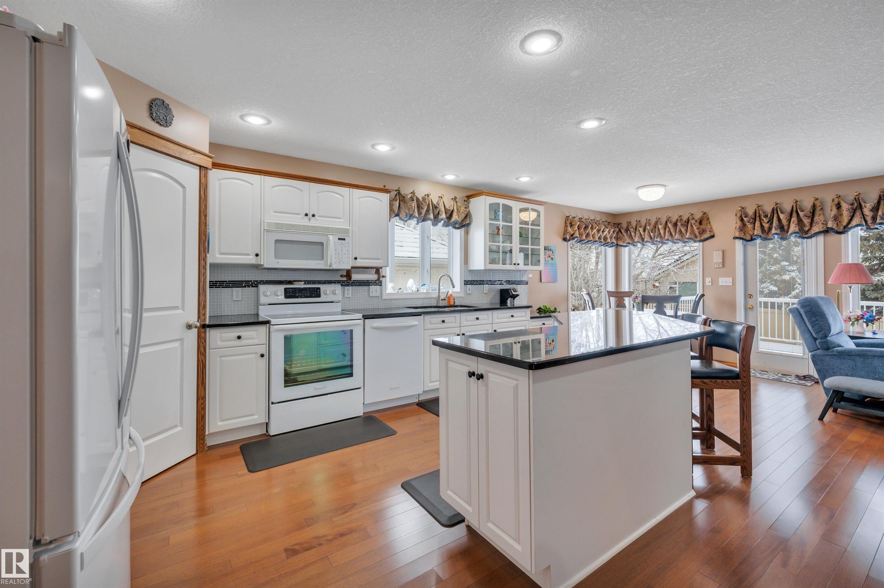 Photo 8 at 128 Regal Way, The Ridge, Sherwood Park