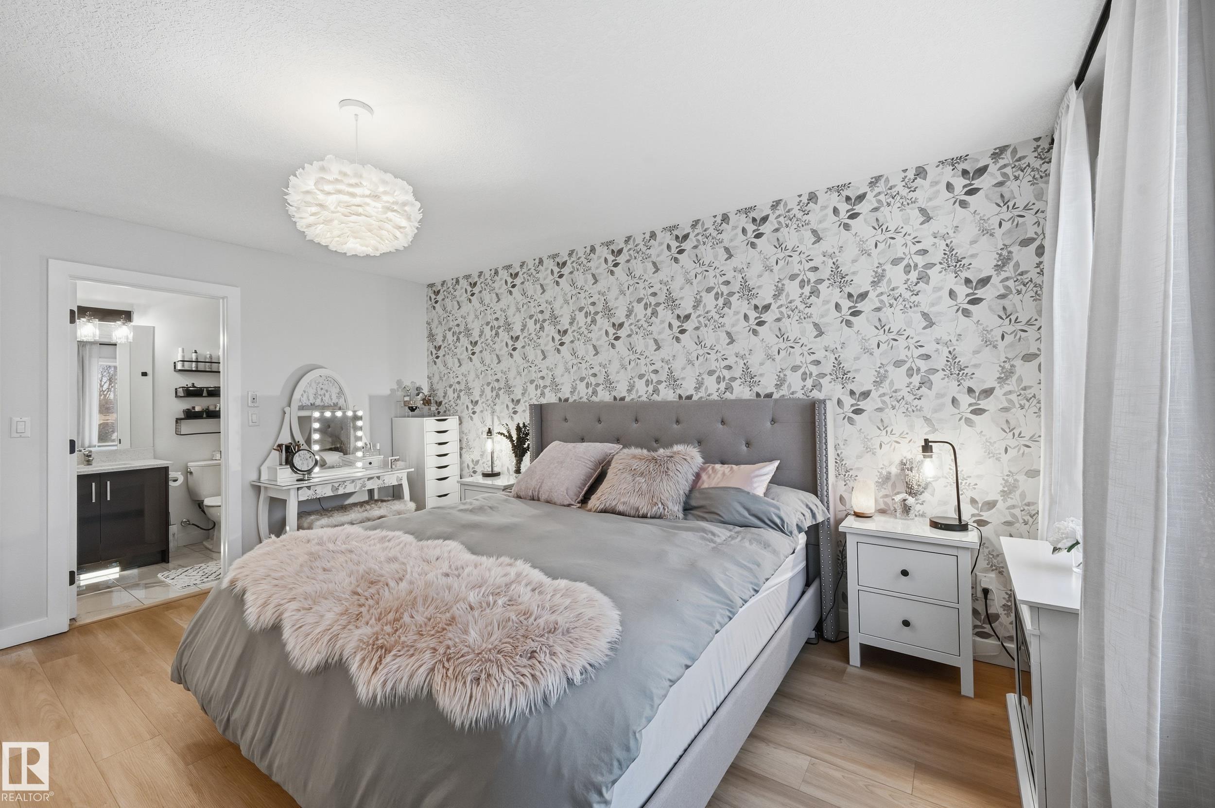 https://zimg.paragon.ice.com/ParagonImages/Property/PM/RAE/225395607/19/0/0/2f0aed3a8b38b38d03d9960754e5e4b8/1/74721ad528b5f916ace7f70c1bb065f7/225395607-e74d9c9b-94f1-472f-a17f-231c9c1aef20.JPG