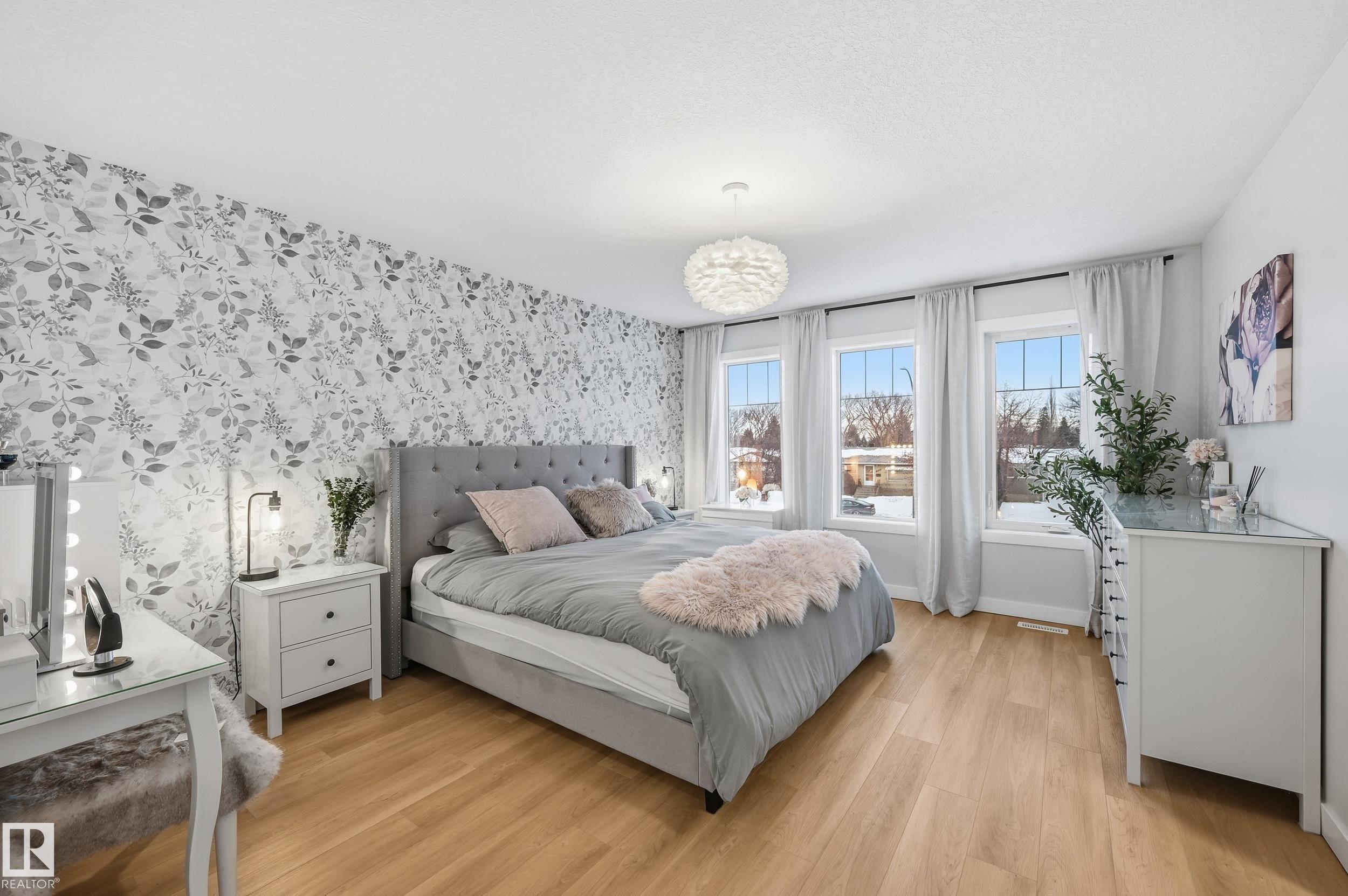 Photo 21 at 10736 149 Street NW, High Park, Edmonton