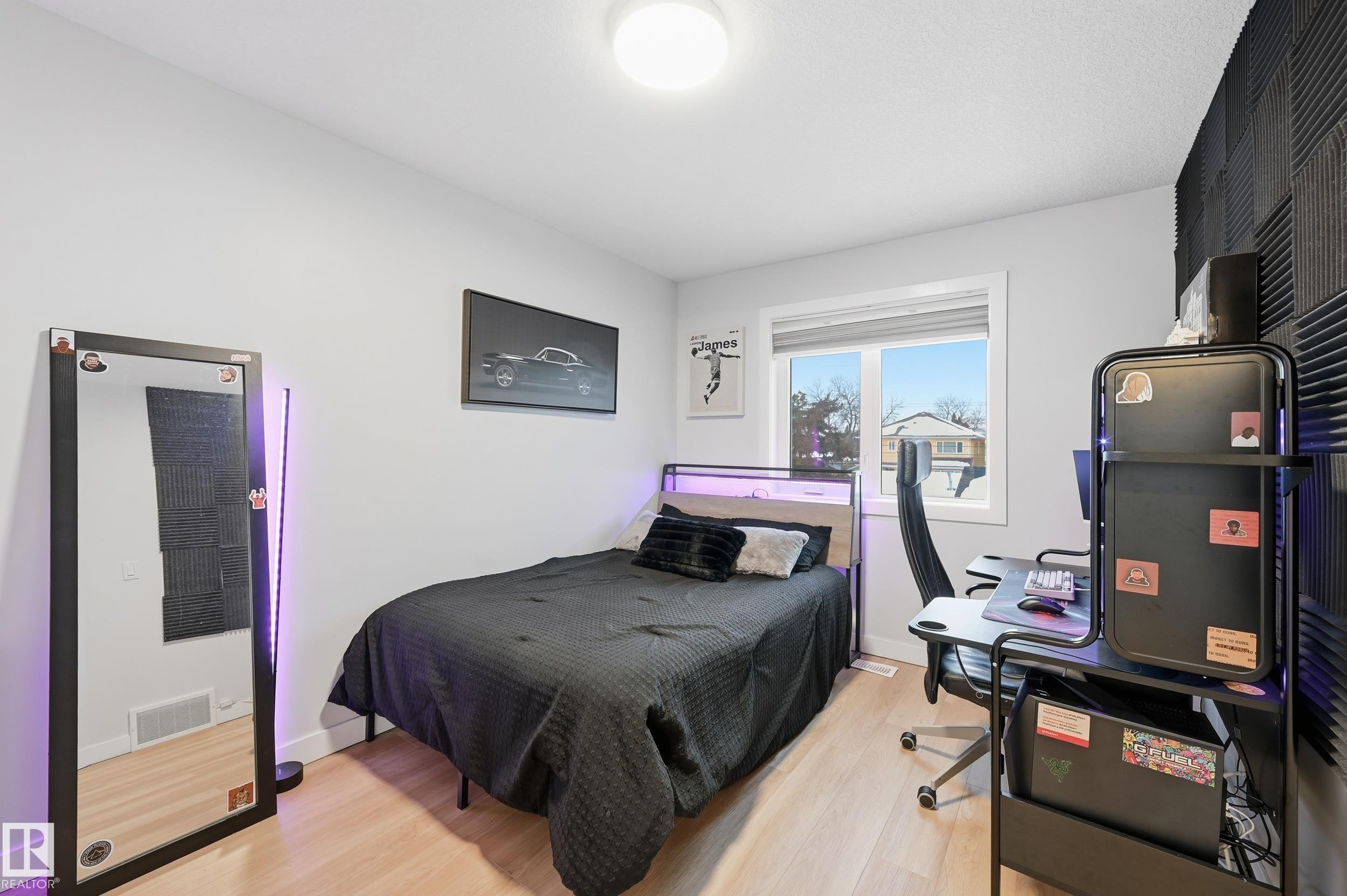 https://zimg.paragon.ice.com/ParagonImages/Property/PM/RAE/225395607/24/0/0/95778b0e7f0346334bebd3ddb858240f/1/74721ad528b5f916ace7f70c1bb065f7/225395607-468ce9e7-43db-45b4-96c5-351ced777eb9.JPG