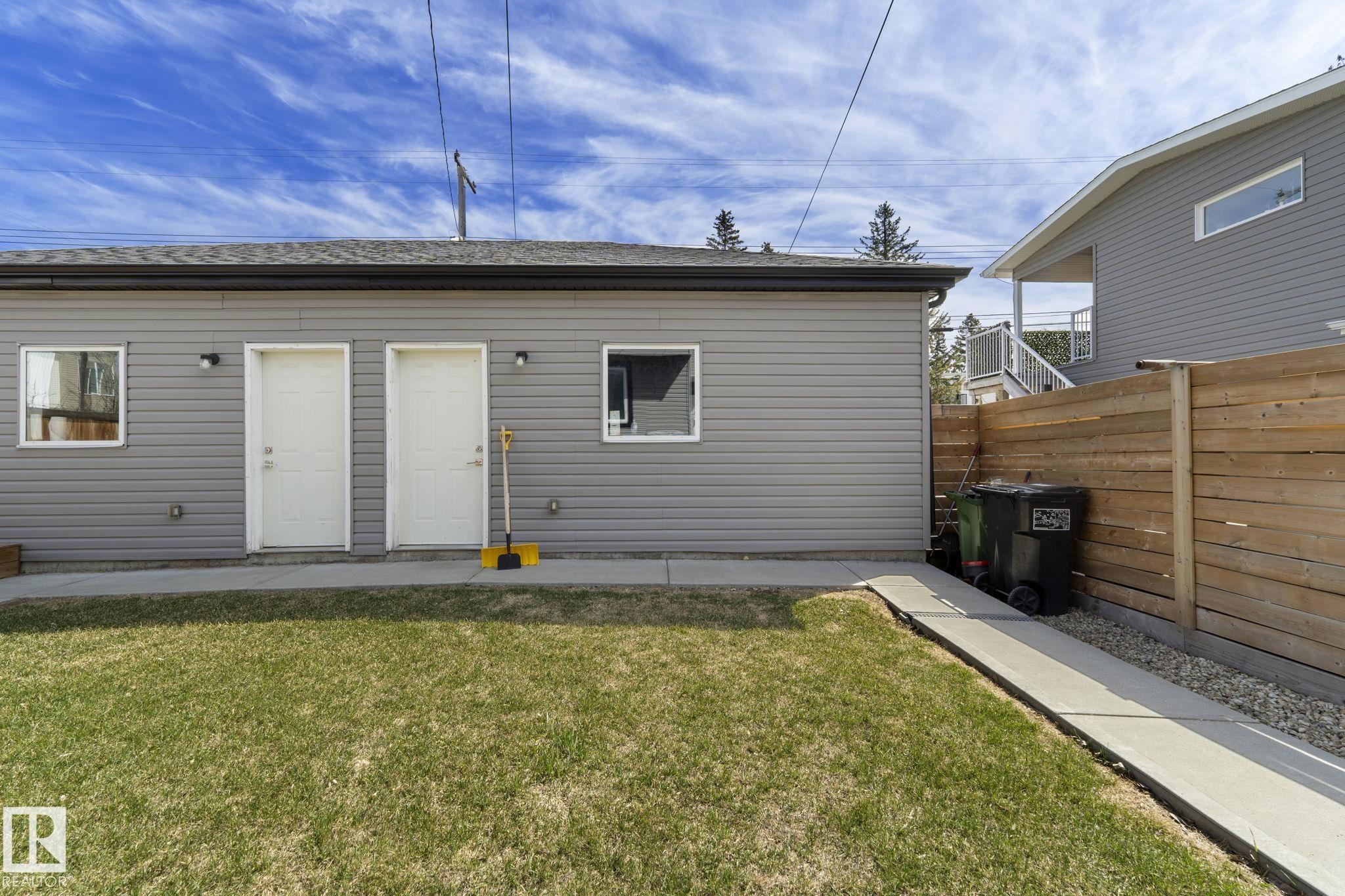https://zimg.paragon.ice.com/ParagonImages/Property/PM/RAE/225395609/52/0/0/8591bc4fbf64a11db8bfce10900c8189/1/8a8a495ab91e2980d258ebfe04ffeac7/225395609-2705e2e3-fd34-4b66-830f-c07a33080153.JPG