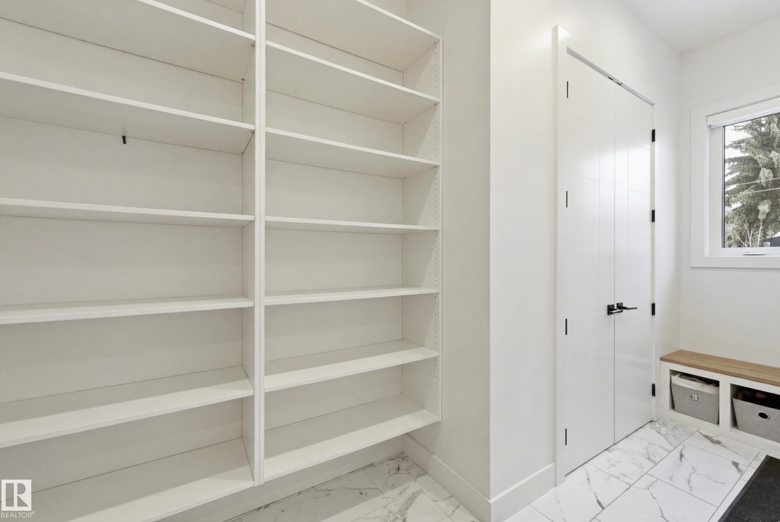 Photo 20 at 44B Valleyview Crescent NW, Parkview, Edmonton