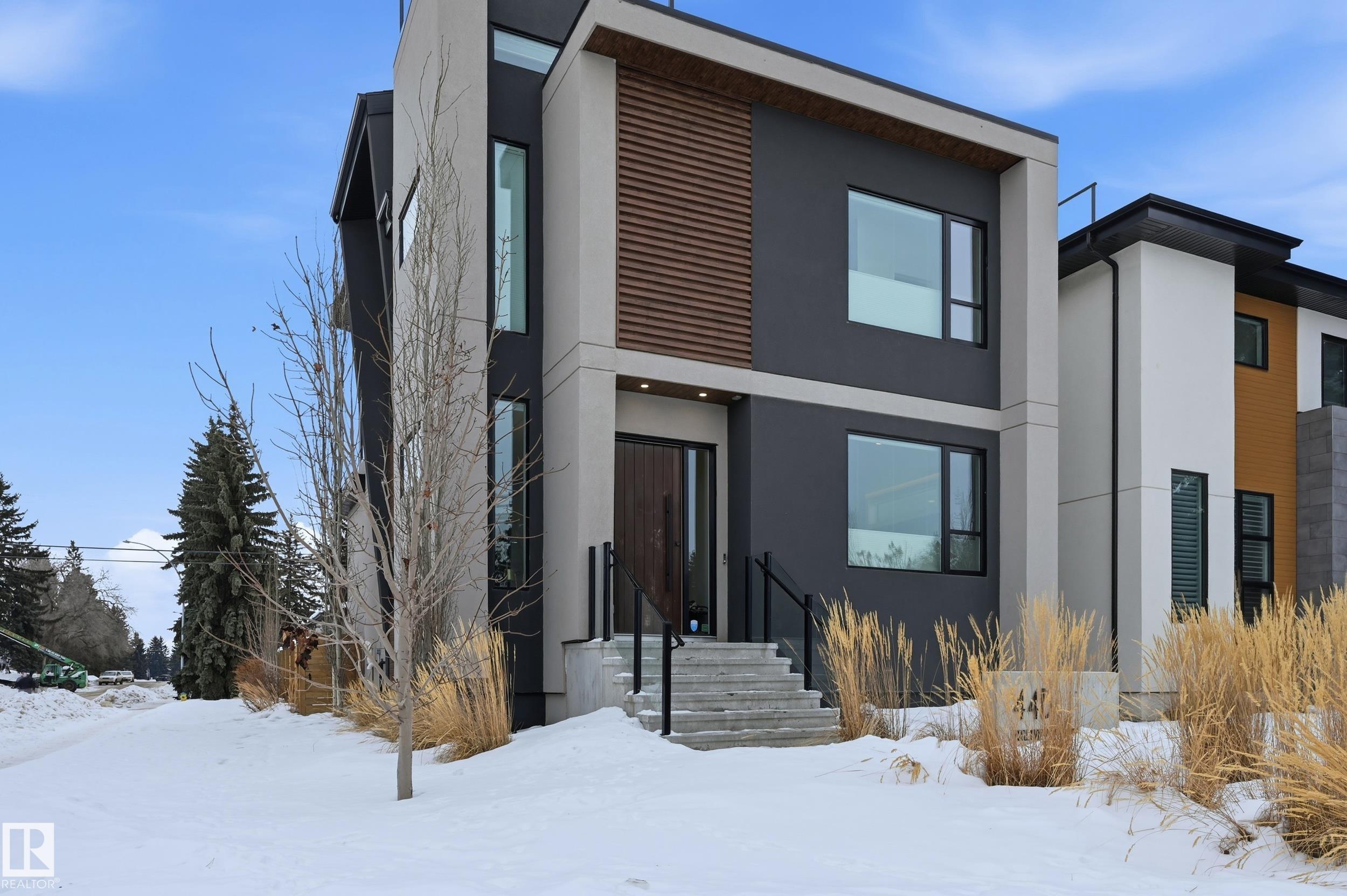 44B Valleyview Crescent NW, Parkview, Edmonton