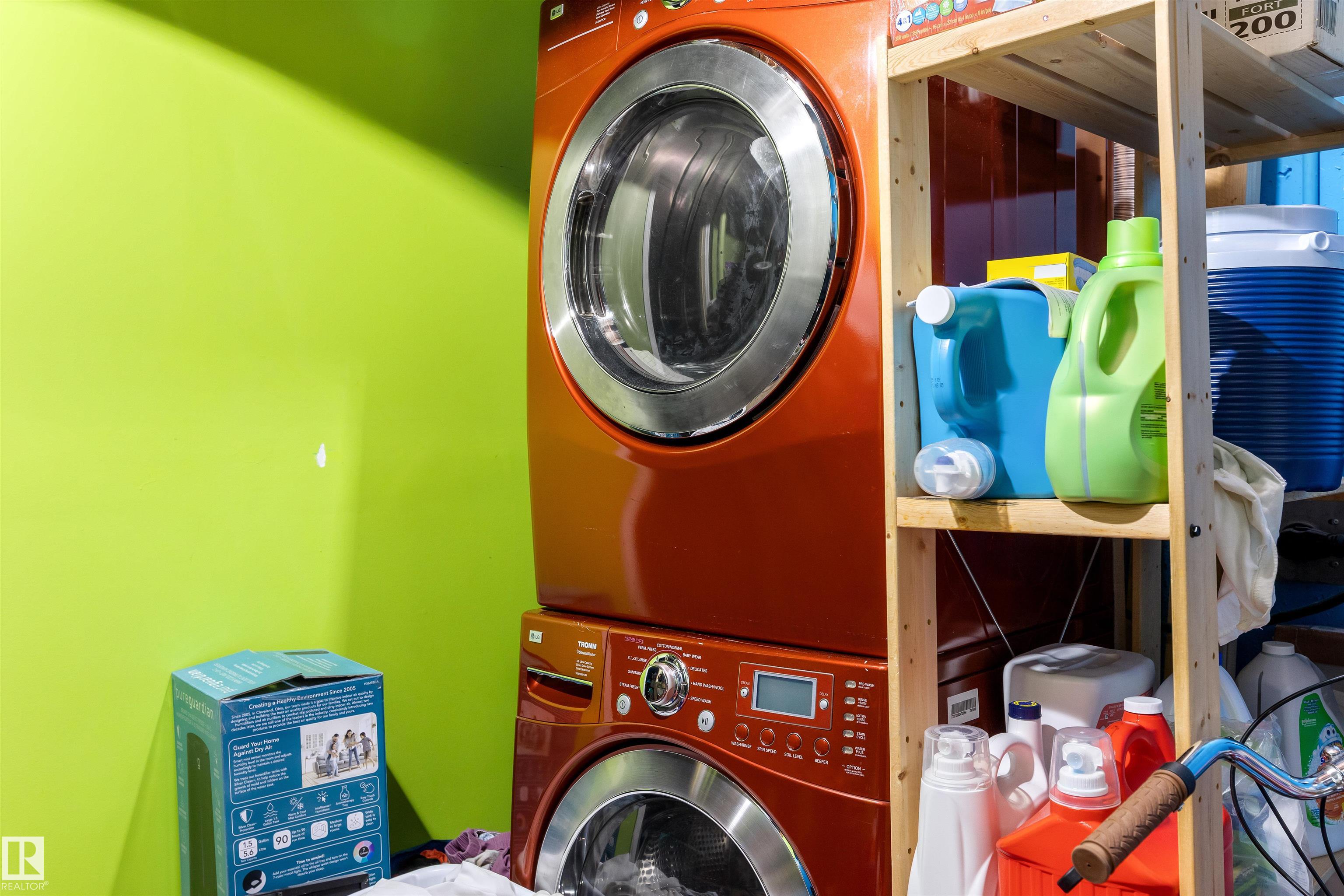 Photo 20 at 5975 40 Avenue NW, Greenview, Edmonton