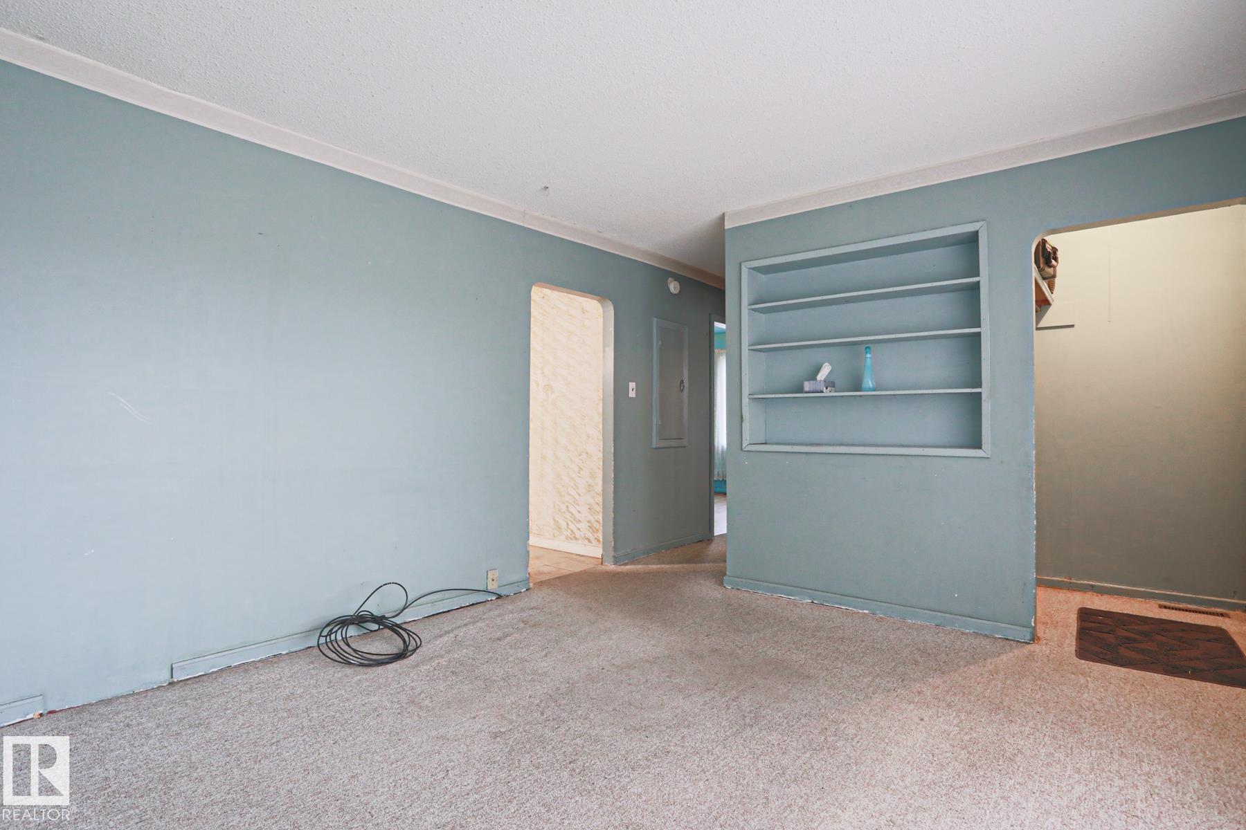 Picture for 4033 115 AV NW