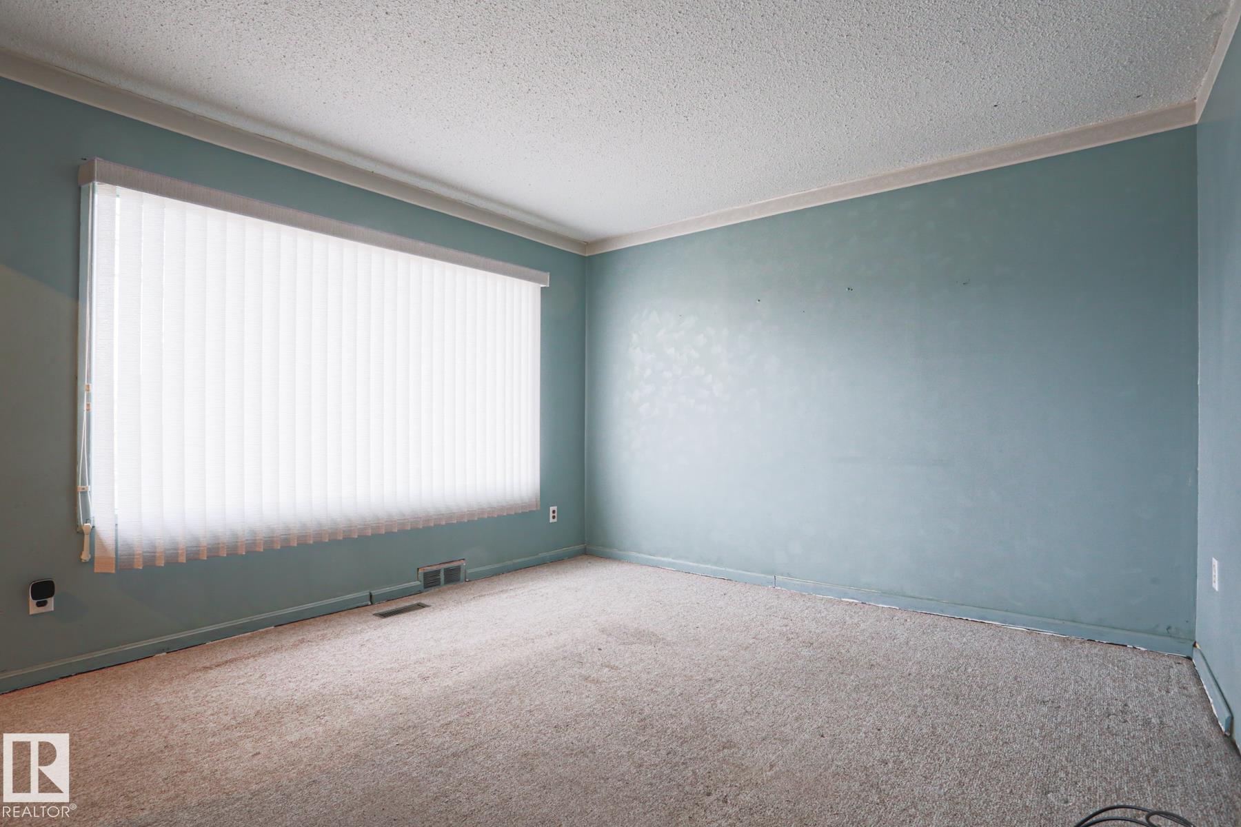 Picture for 4033 115 AV NW