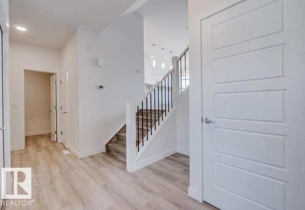 Picture for 3780 ERLANGER DR NW