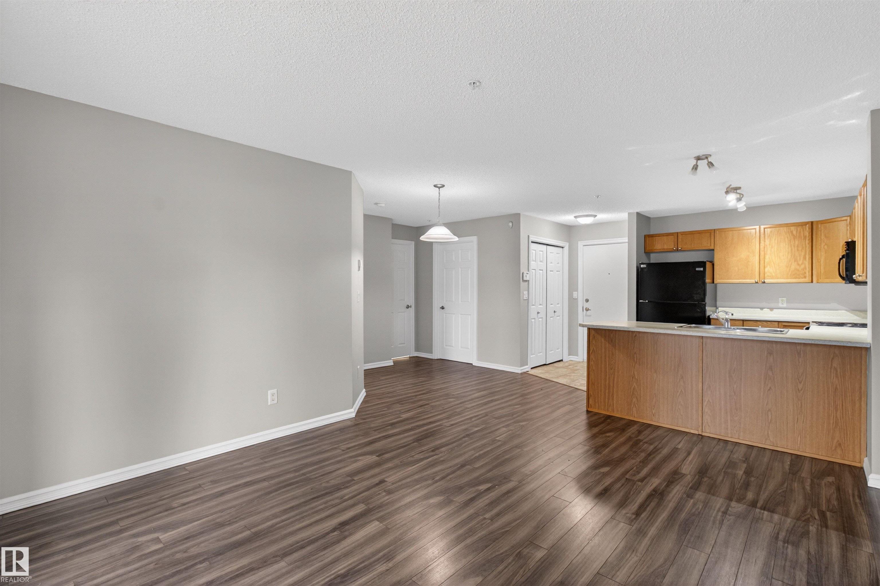 Photo 20 at 106 - 4403 23 Street NW, Larkspur, Edmonton