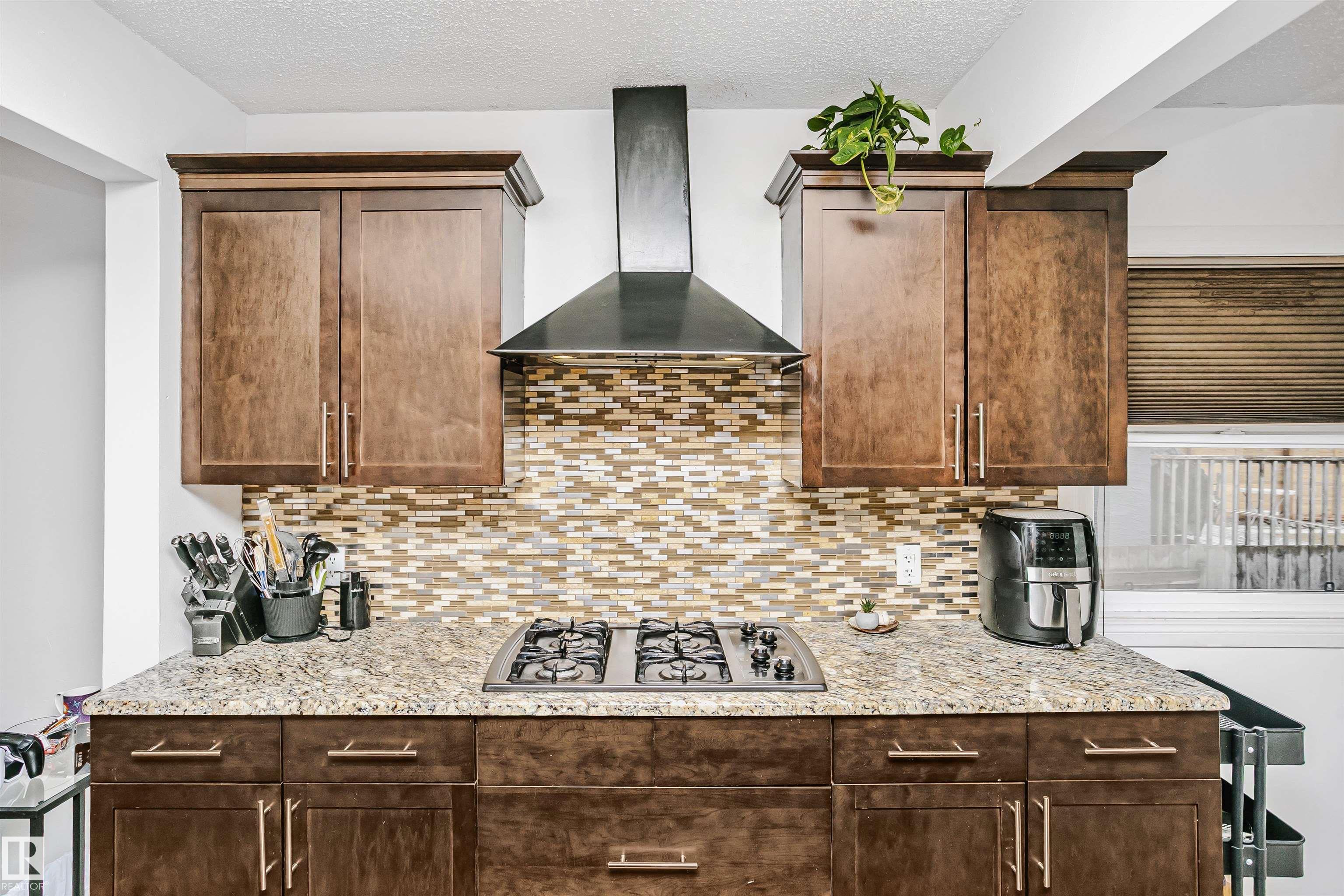 Photo 22 at 6524 112 Street NW, Parkallen, Edmonton