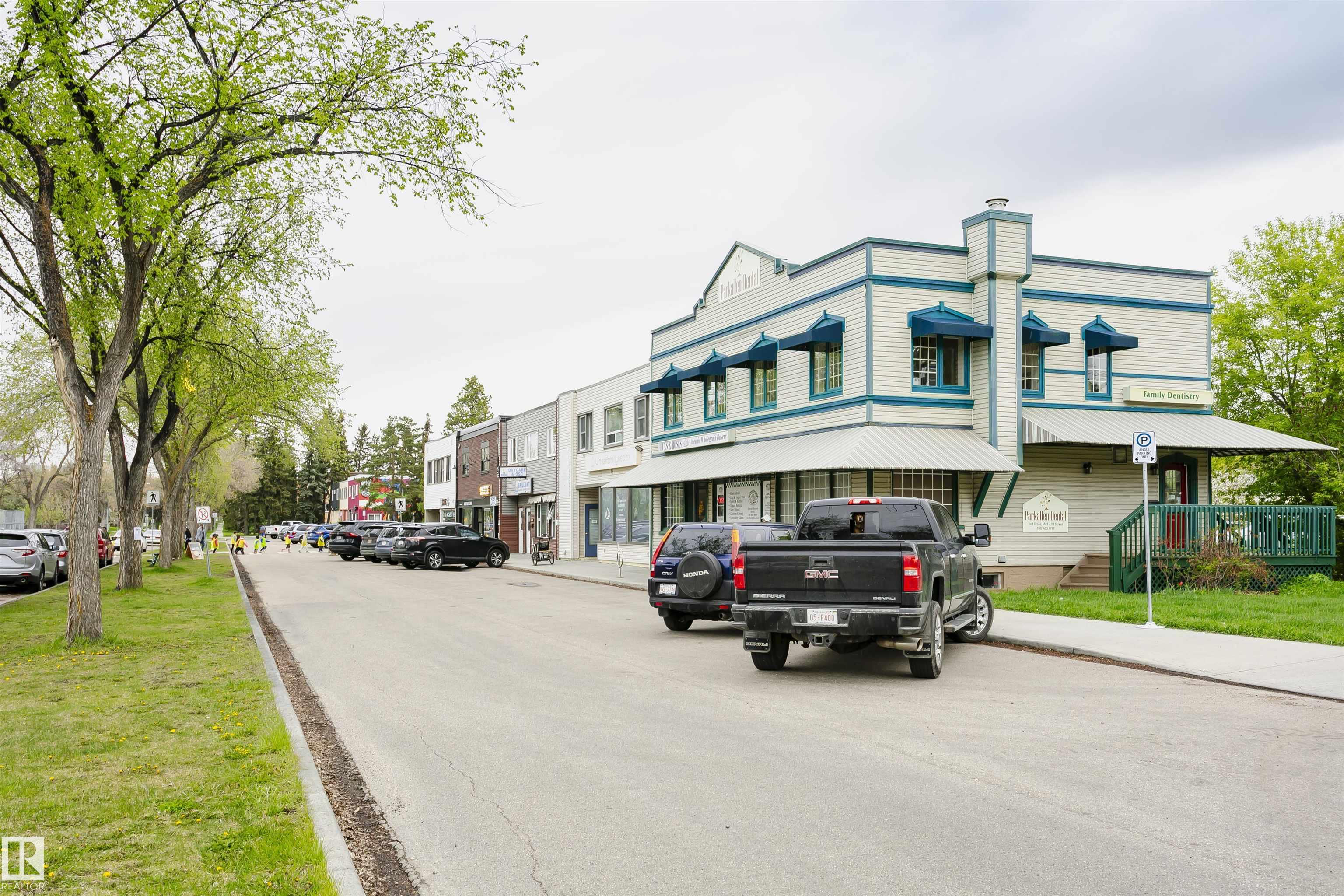 Photo 60 at 6524 112 Street NW, Parkallen, Edmonton