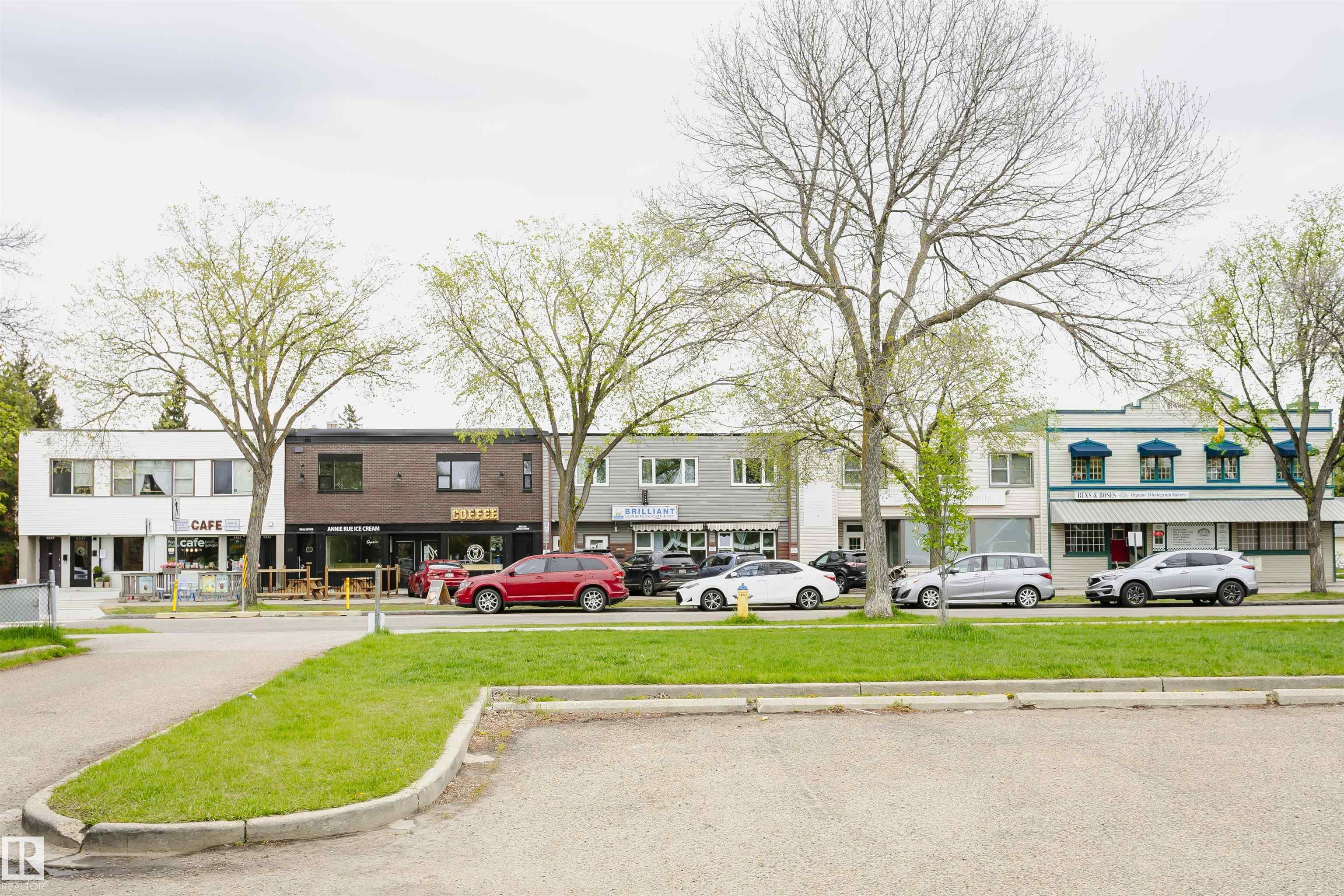 Photo 61 at 6524 112 Street NW, Parkallen, Edmonton