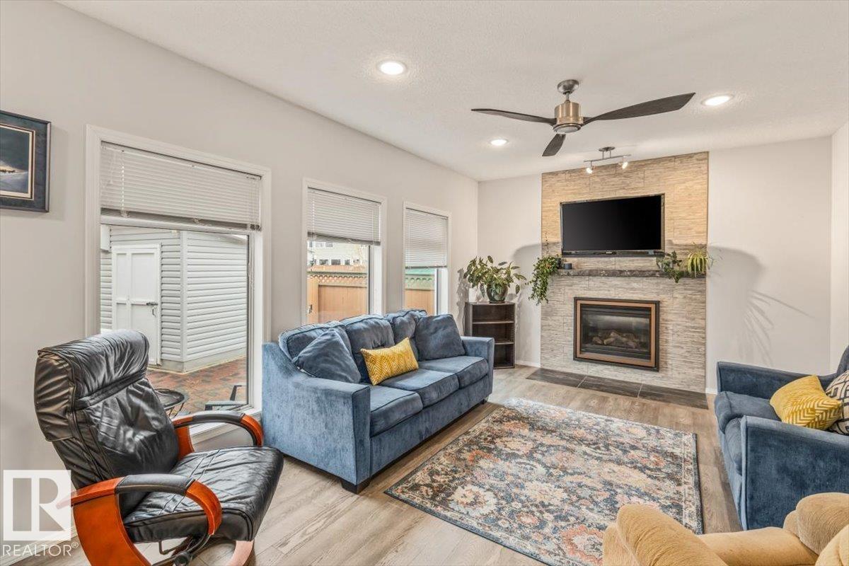 Photo 17 at 19 Deane Crescent, Deer Ridge, St. Albert