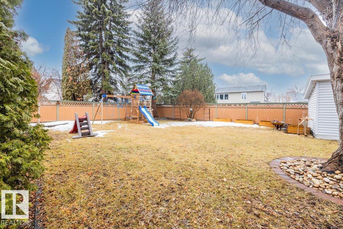 Photo 39 at 19 Deane Crescent, Deer Ridge, St. Albert