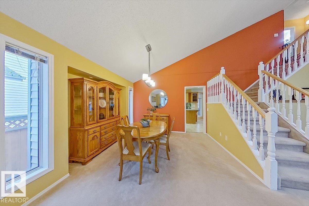 Photo 9 at 19 Deane Crescent, Deer Ridge, St. Albert