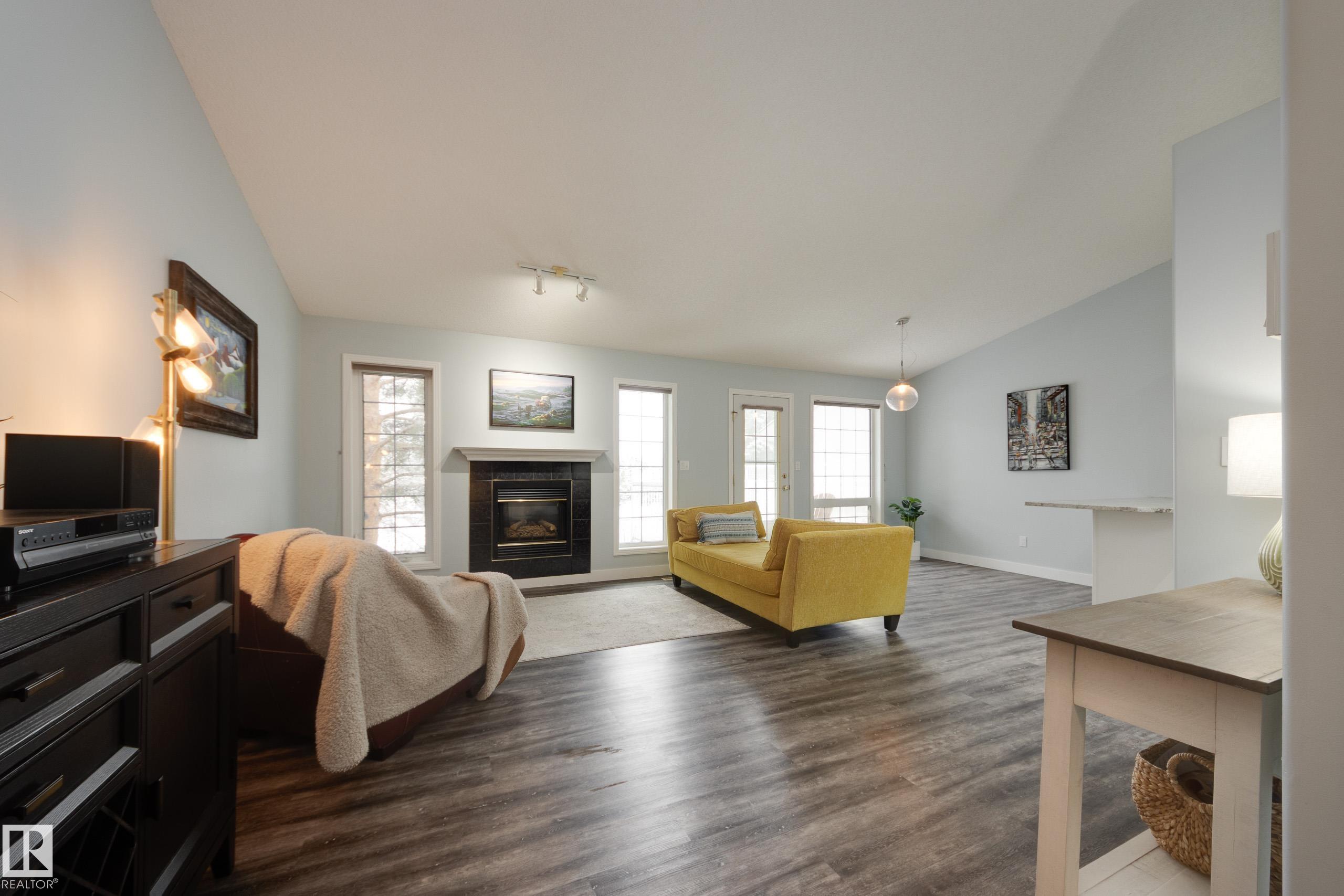 24 - 40 Cranford Way, Durham Town Square, Sherwood Park