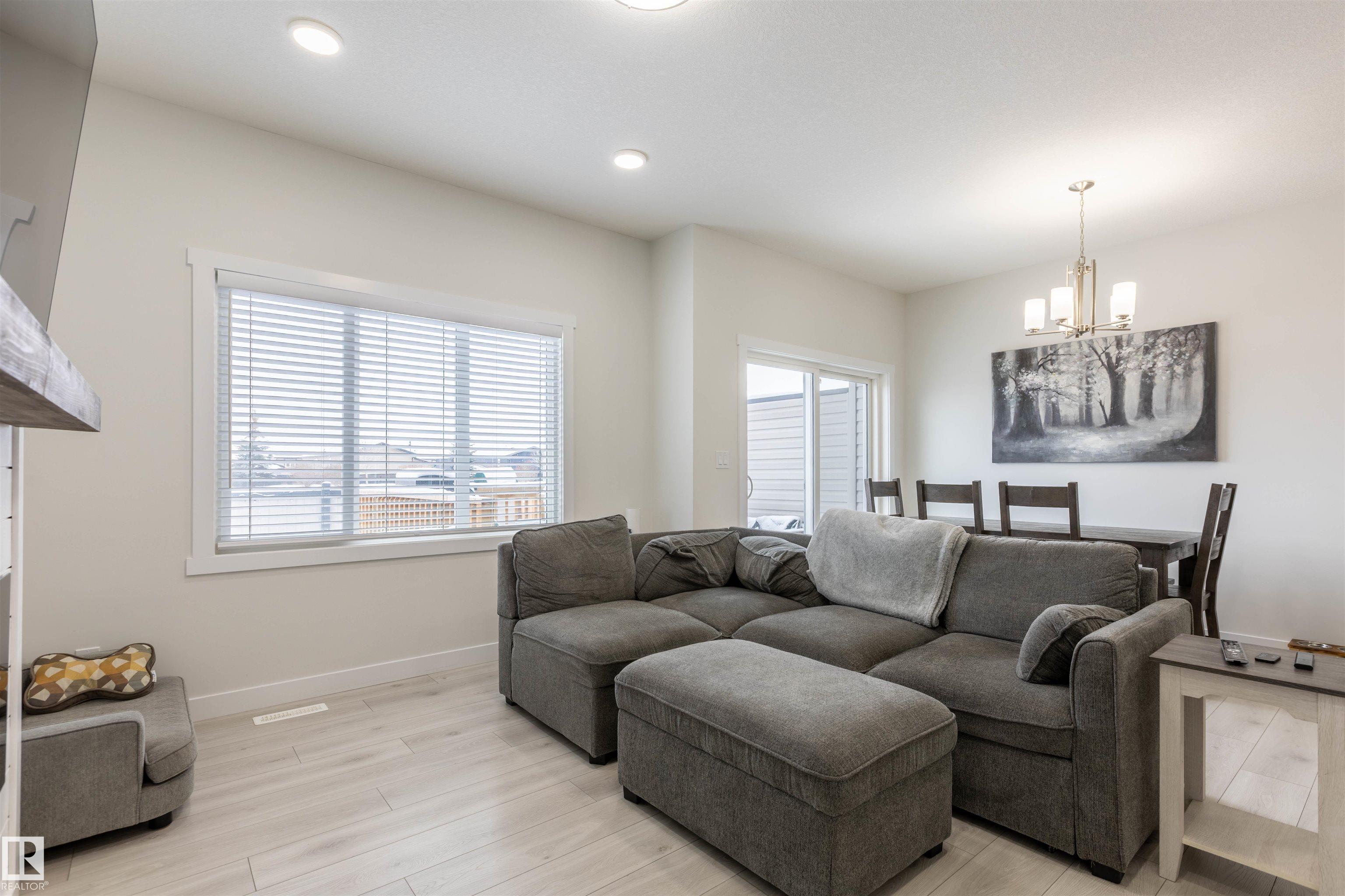 Photo 12 at 10706 99 Street, Morinville