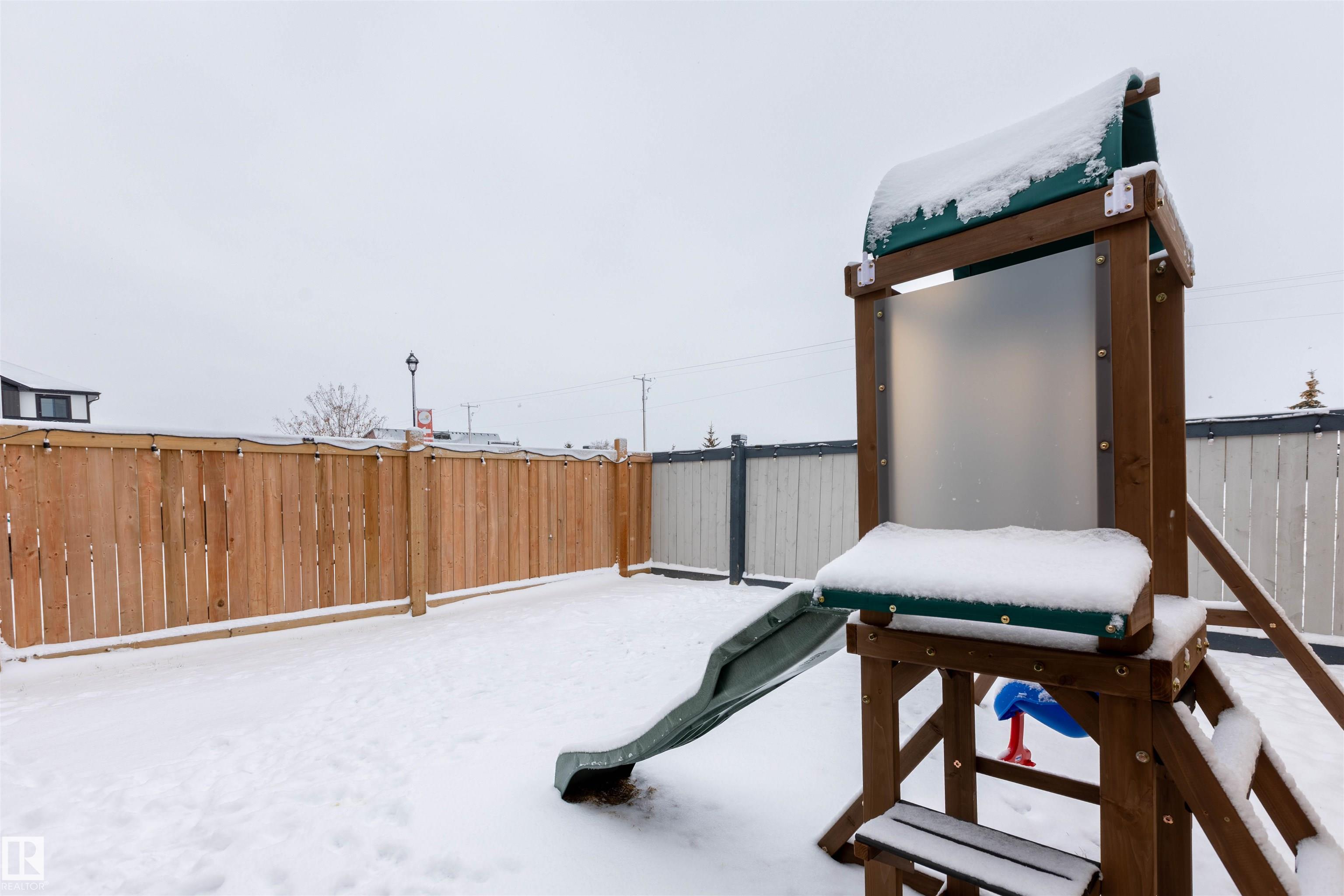 Photo 34 at 10706 99 Street, Morinville