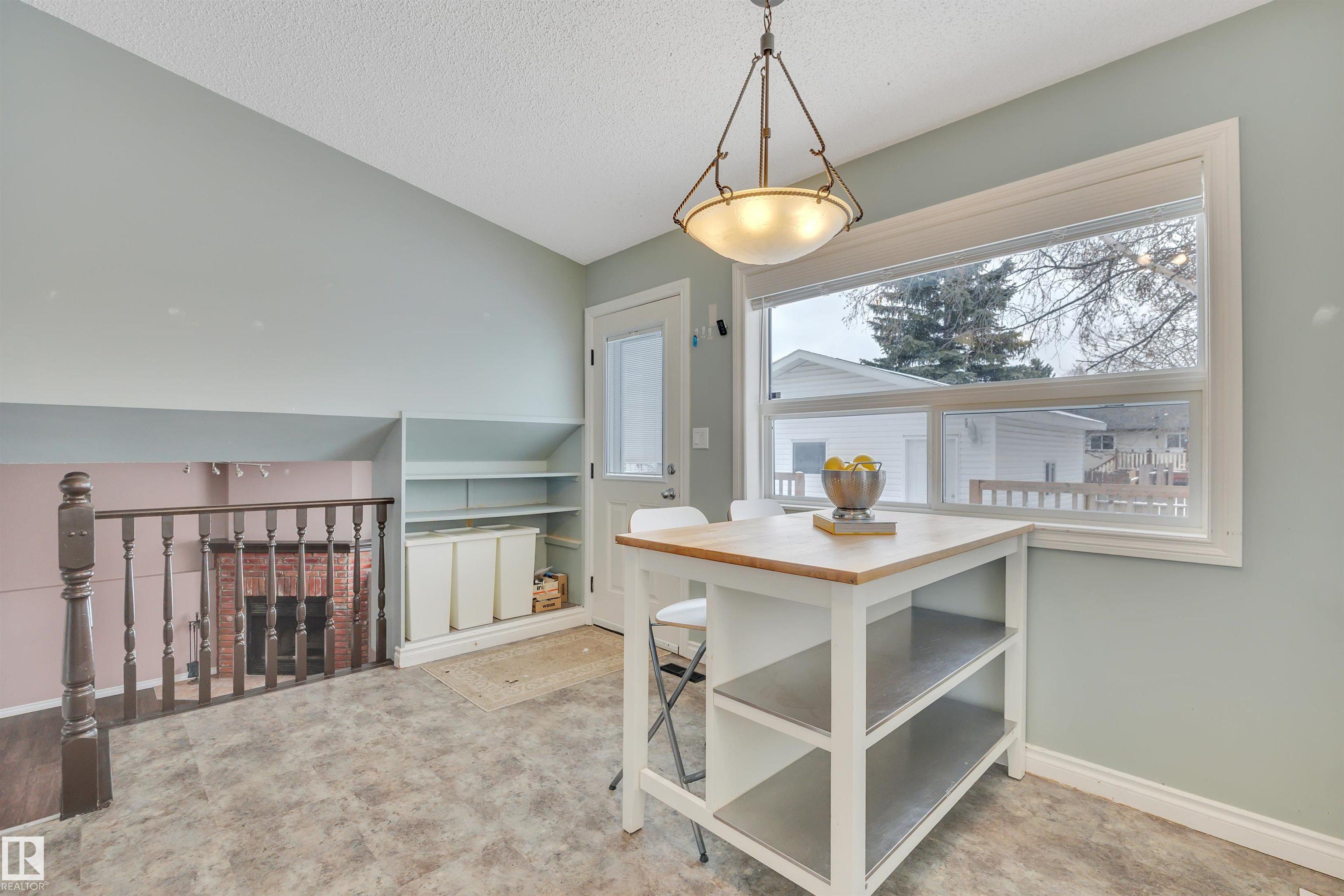 Photo 16 at 3843 26 Avenue NW, Bisset, Edmonton