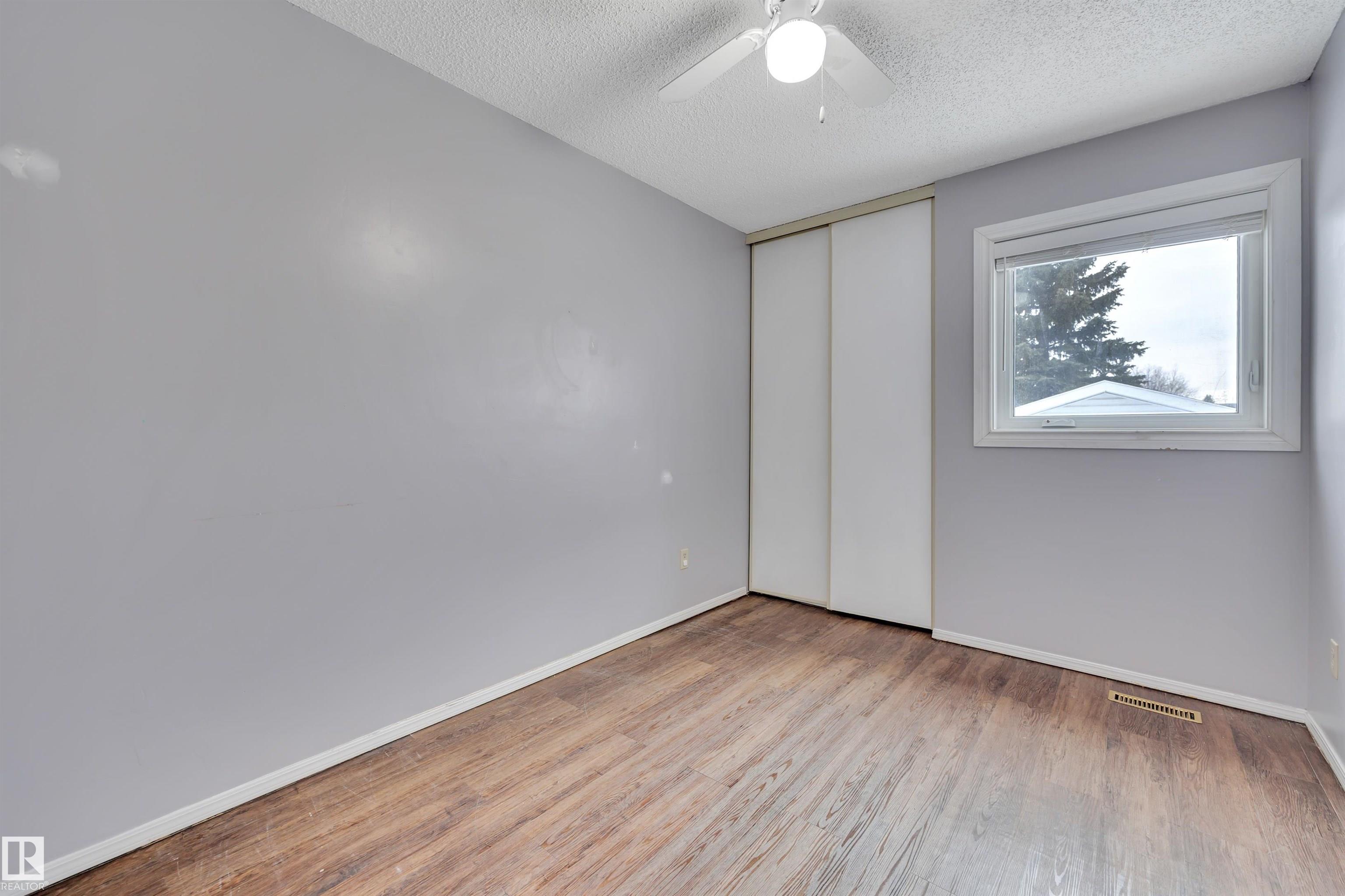 Photo 24 at 3843 26 Avenue NW, Bisset, Edmonton