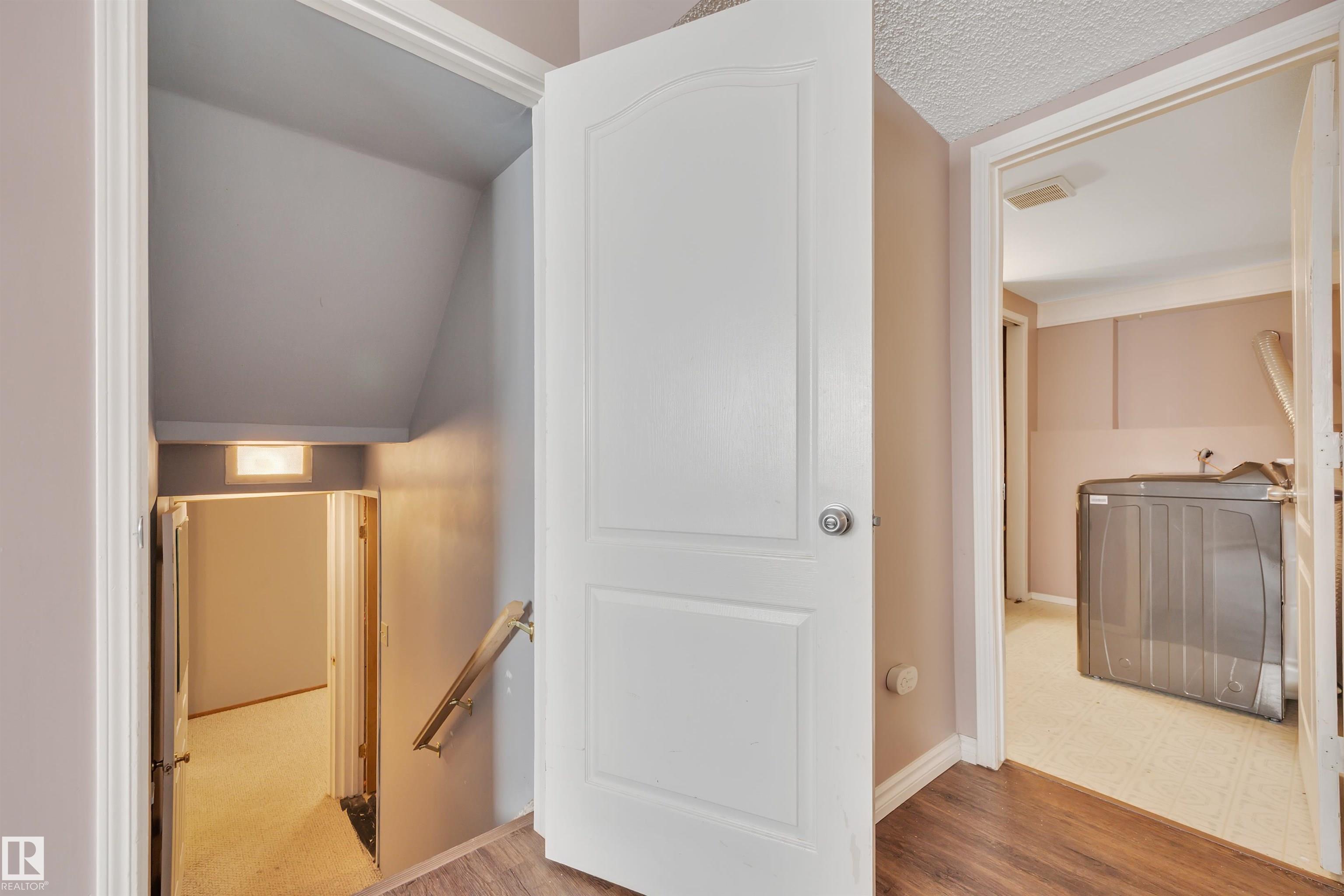 Photo 36 at 3843 26 Avenue NW, Bisset, Edmonton