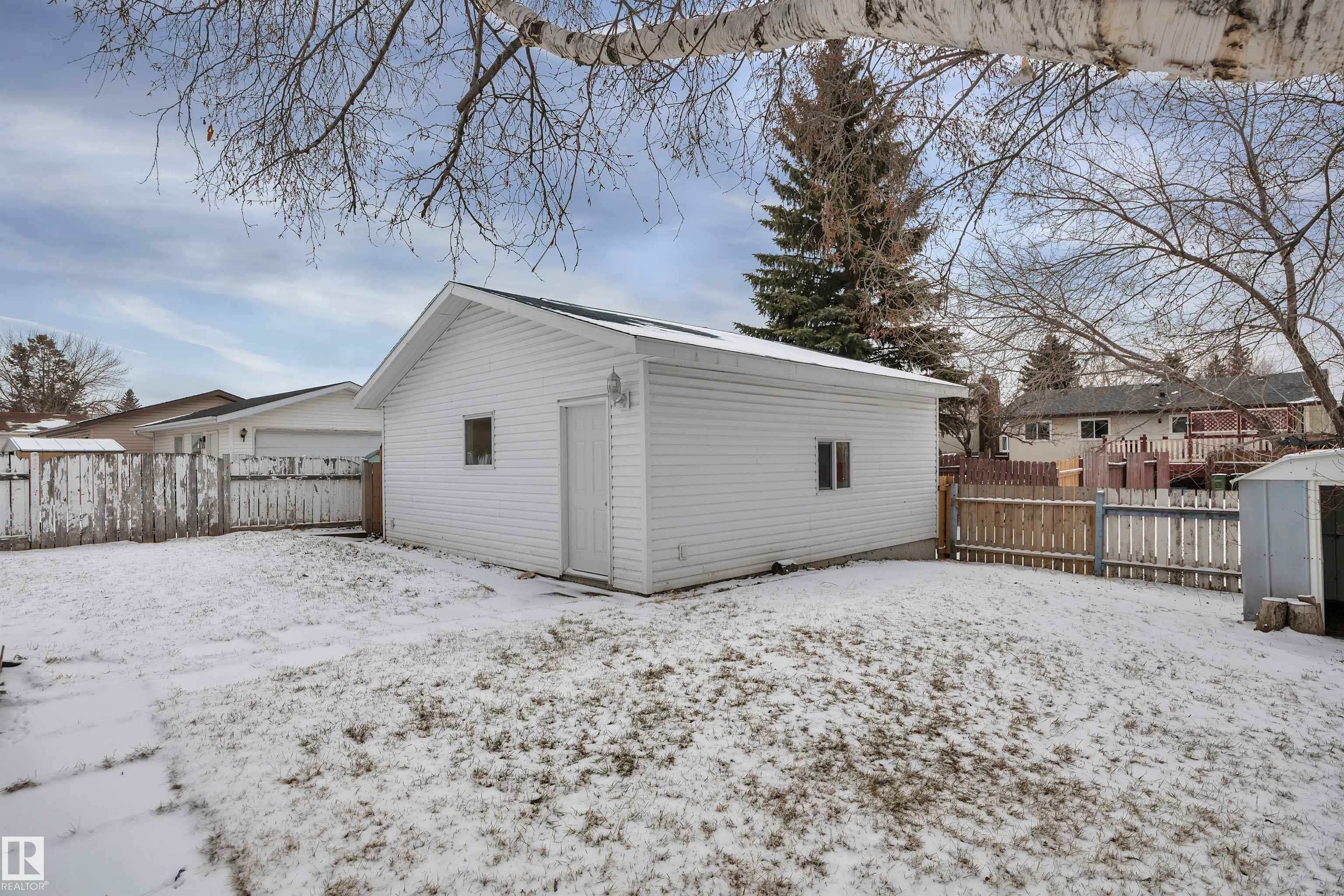 Photo 46 at 3843 26 Avenue NW, Bisset, Edmonton