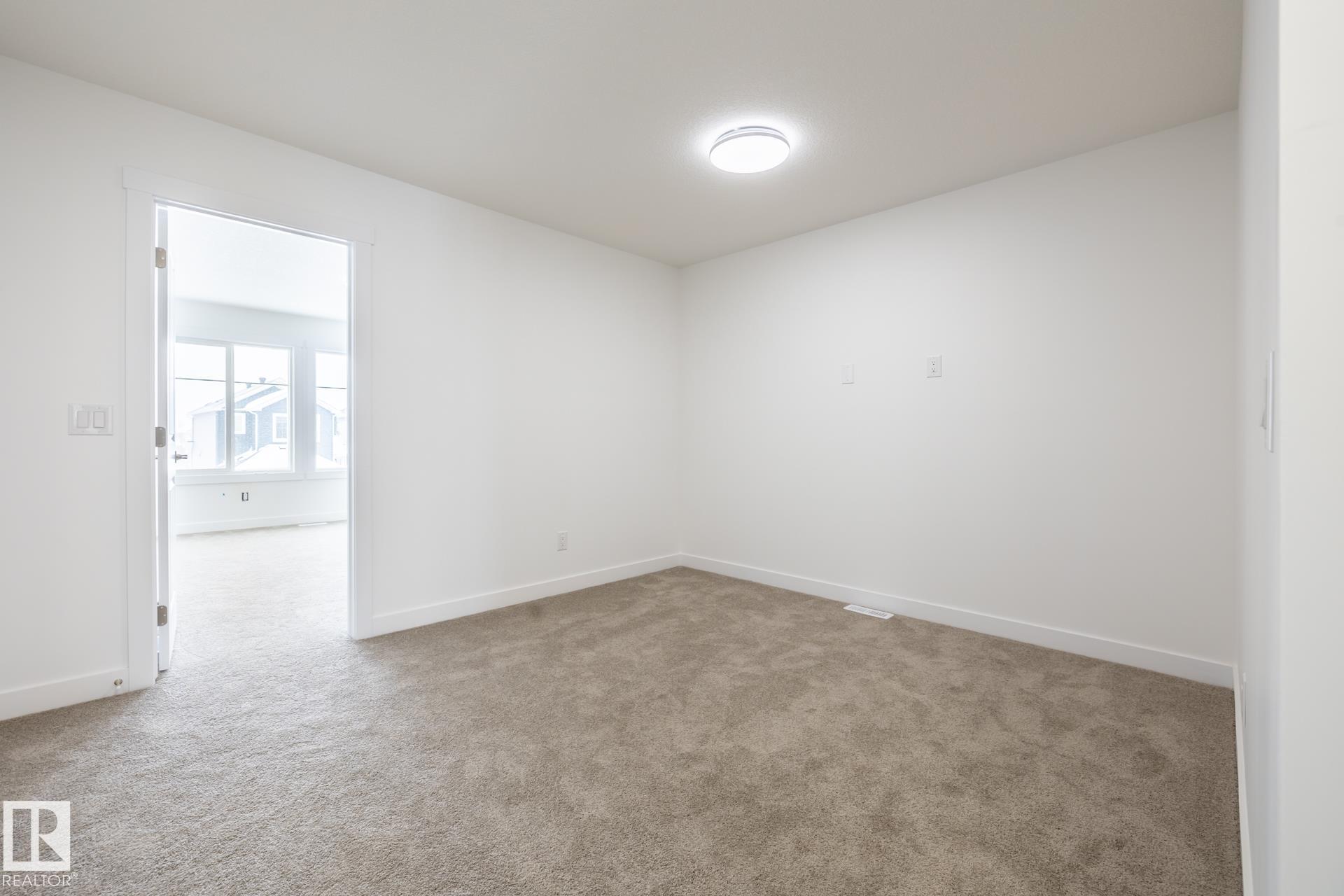 Photo 12 at 122 Elliott Wynd, South Pointe, Fort Saskatchewan