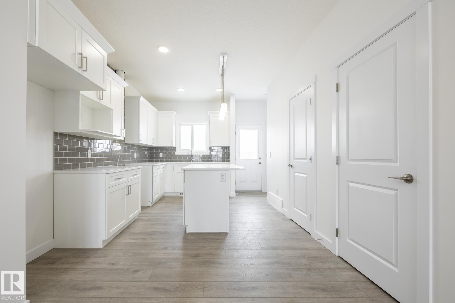 Photo 7 at 122 Elliott Wynd, South Pointe, Fort Saskatchewan