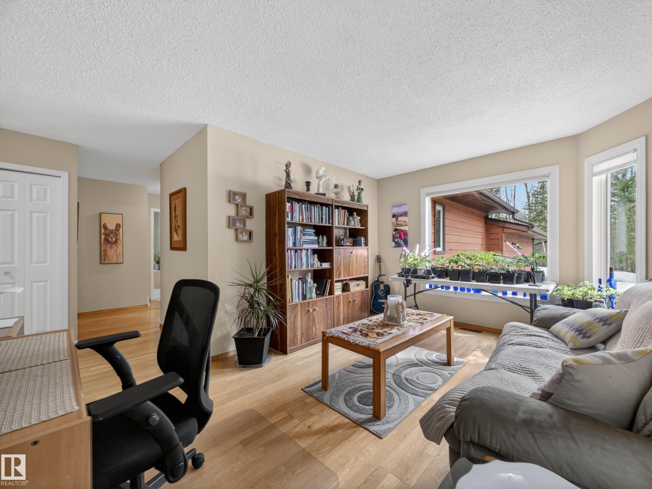 Photo 13 at 146 - 52009 Rge Road 214, Wildwood Village, Rural Strathcona County