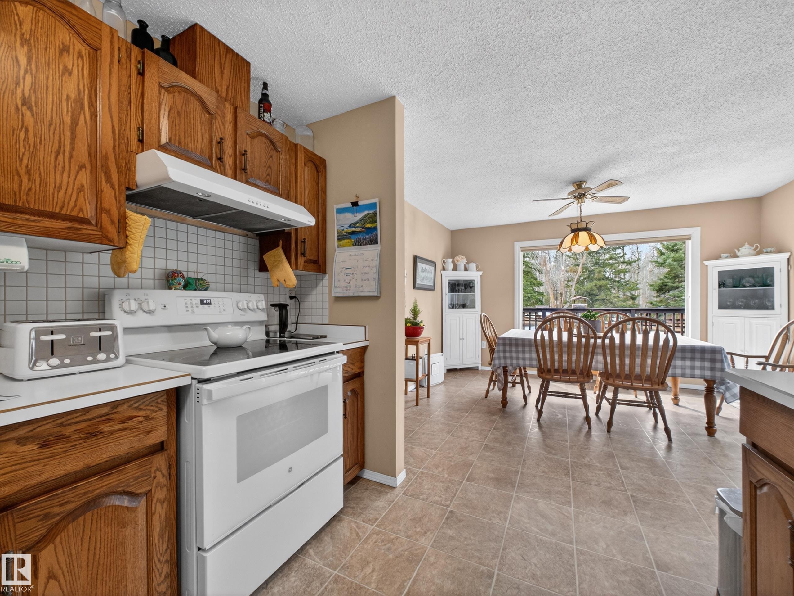 Photo 21 at 146 - 52009 Rge Road 214, Wildwood Village, Rural Strathcona County