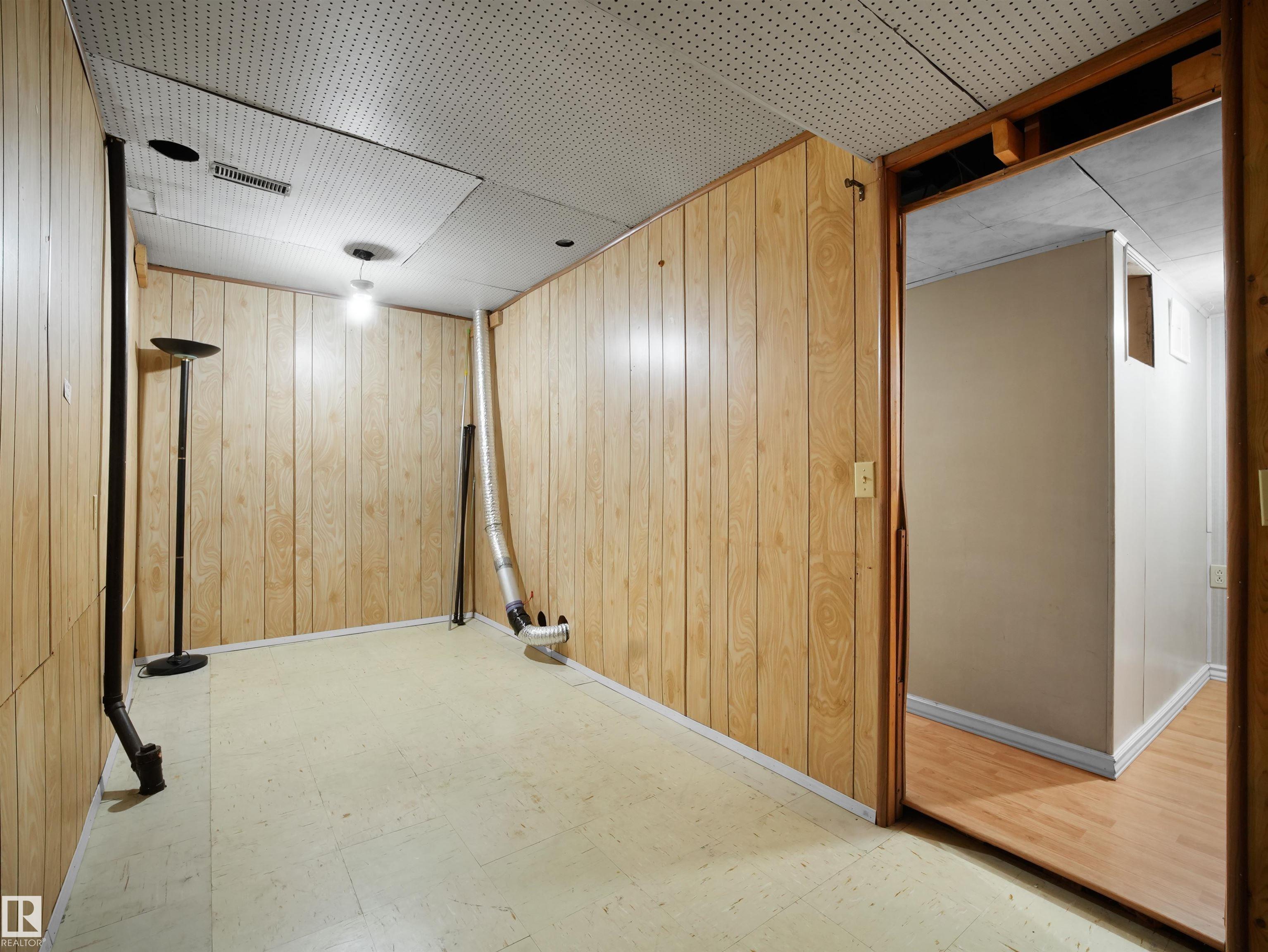 Photo 22 at 59 Woodvale Village NW, Greenview, Edmonton