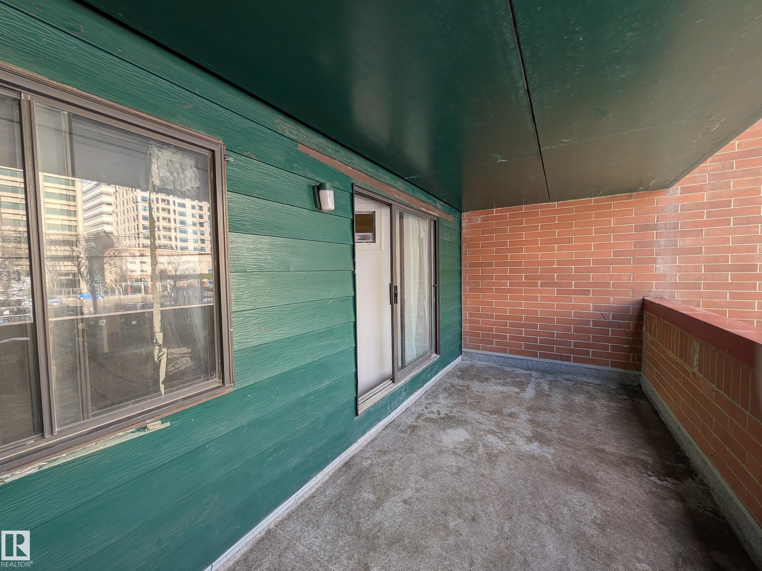 Photo 15 at 208 - 9917 110 Street NW, Wîhkwêntôwin, Edmonton