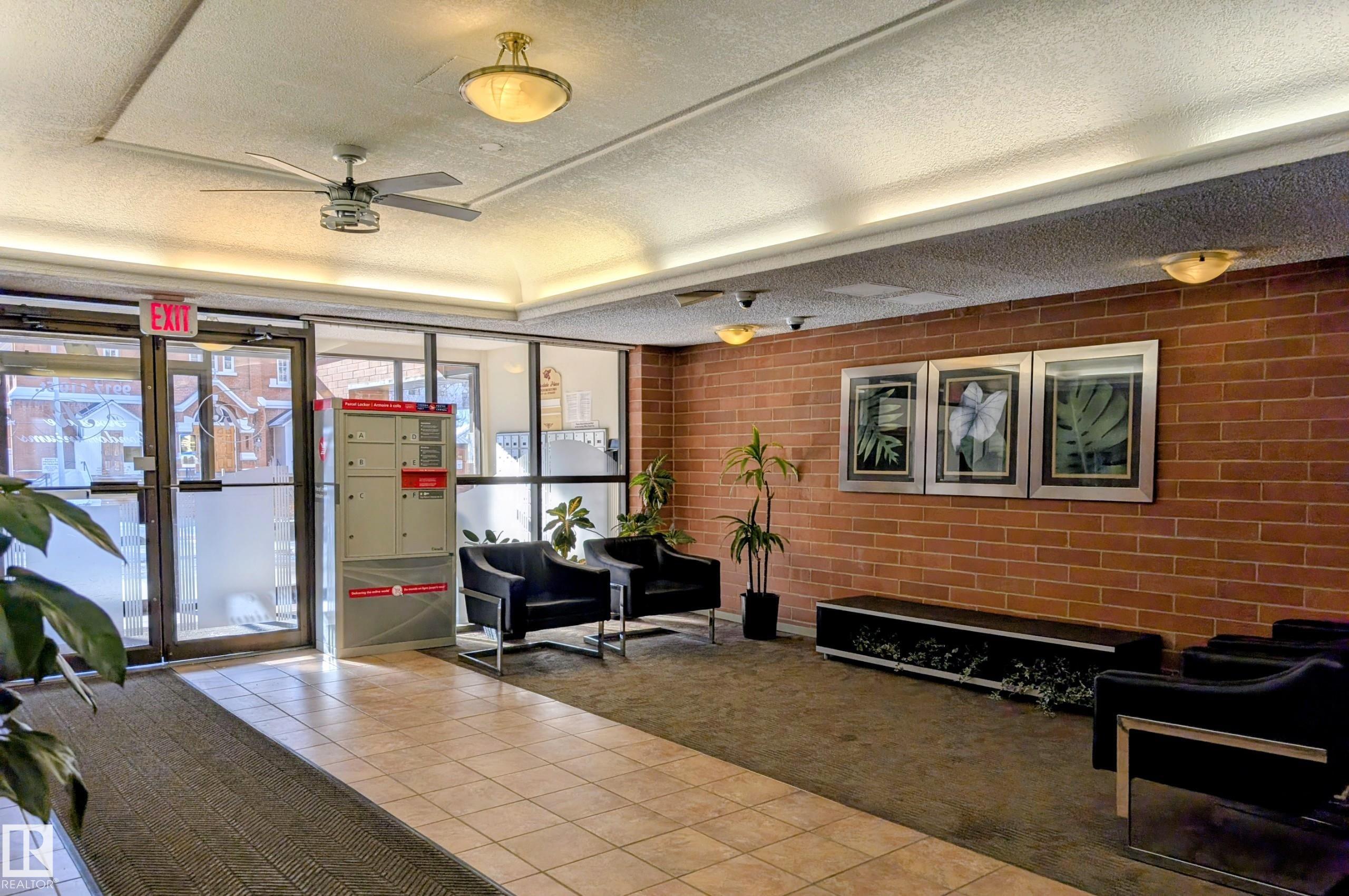 Photo 24 at 208 - 9917 110 Street NW, Wîhkwêntôwin, Edmonton