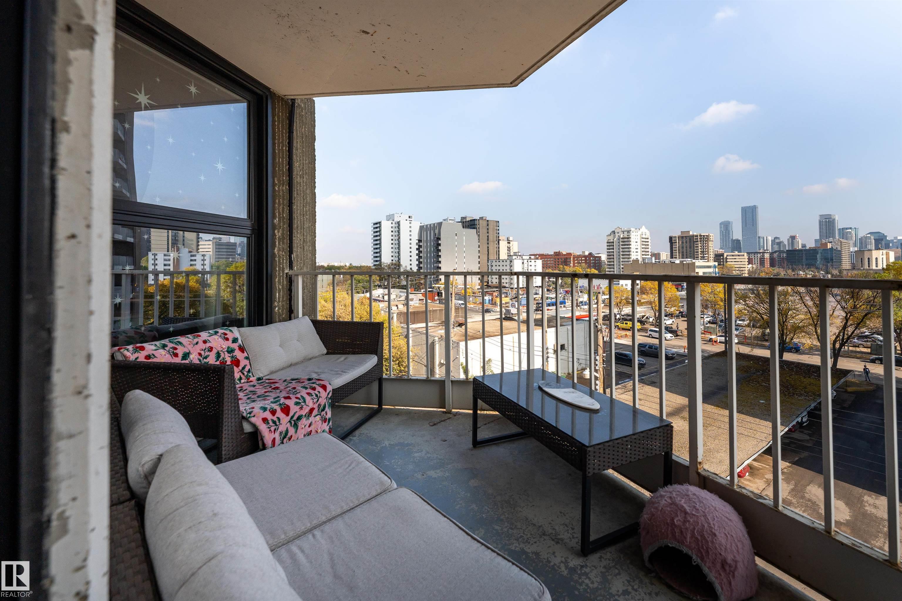 Photo 17 at 508 - 10045 117 Street NW, Wîhkwêntôwin, Edmonton