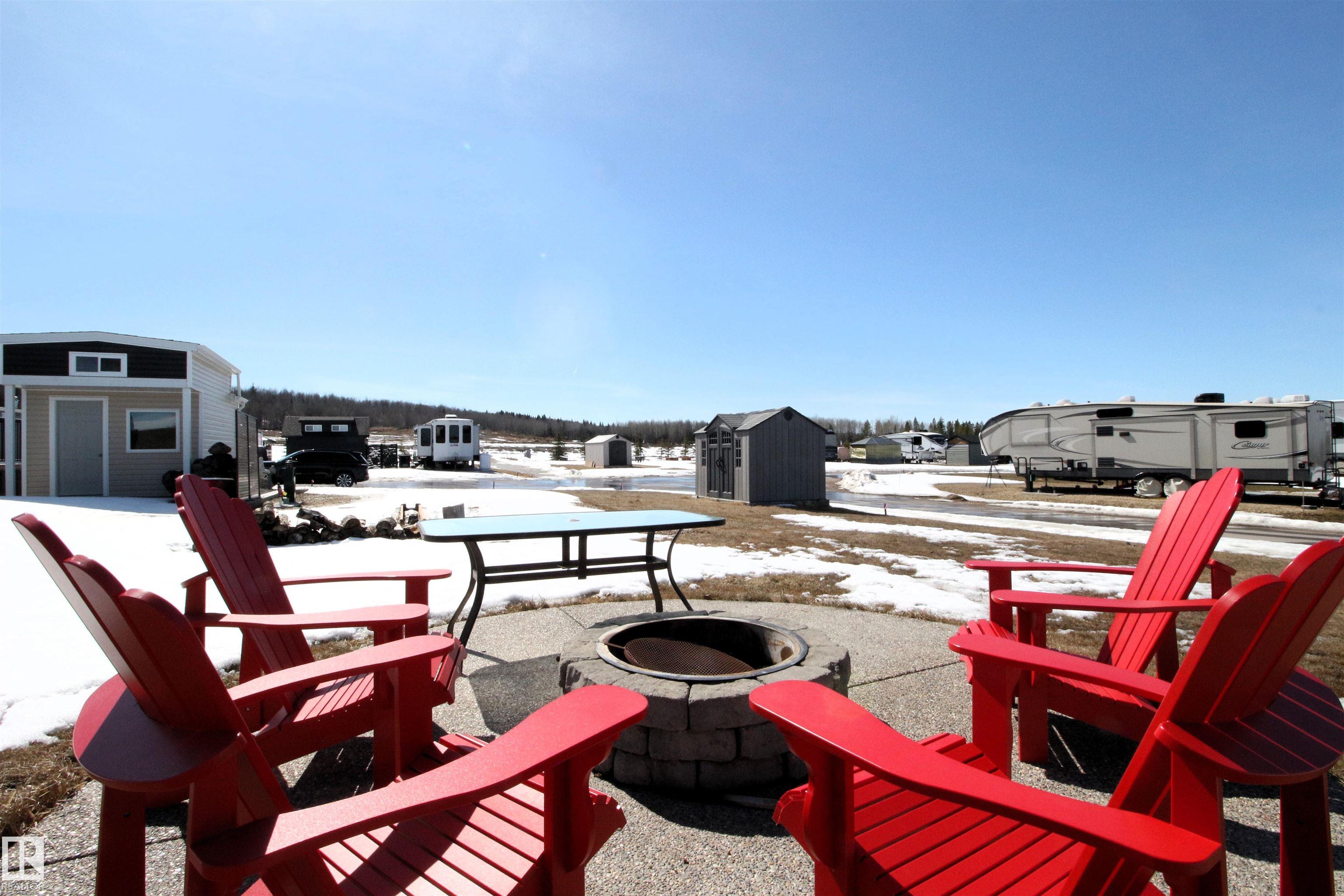 Photo 11 at 512 - 53126 Rge Road 70, Trestle Creek Golf Resort, Rural Parkland County