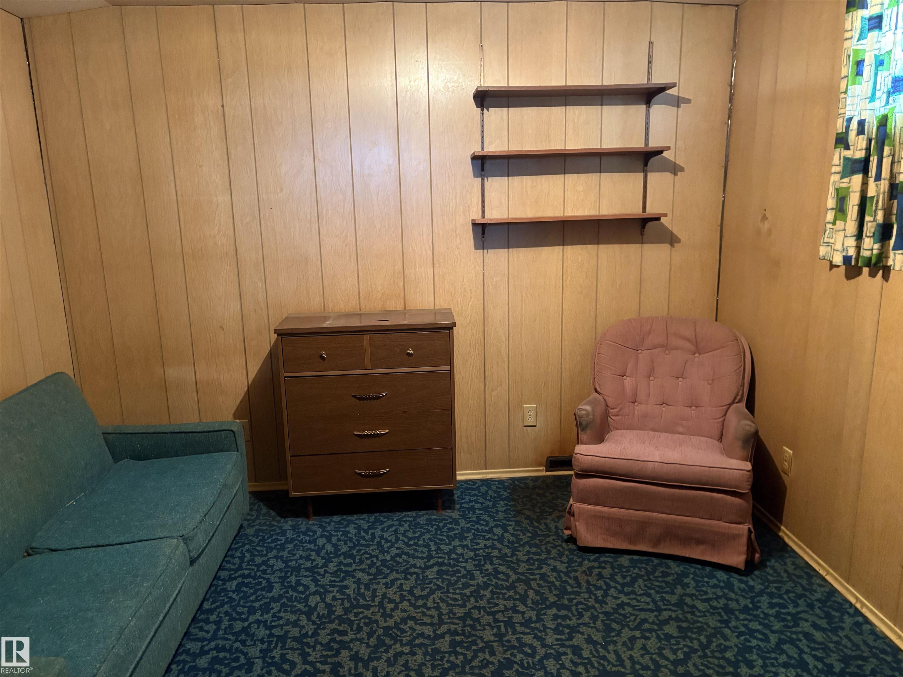 Photo 19 at 10916 151 Street NW, High Park, Edmonton