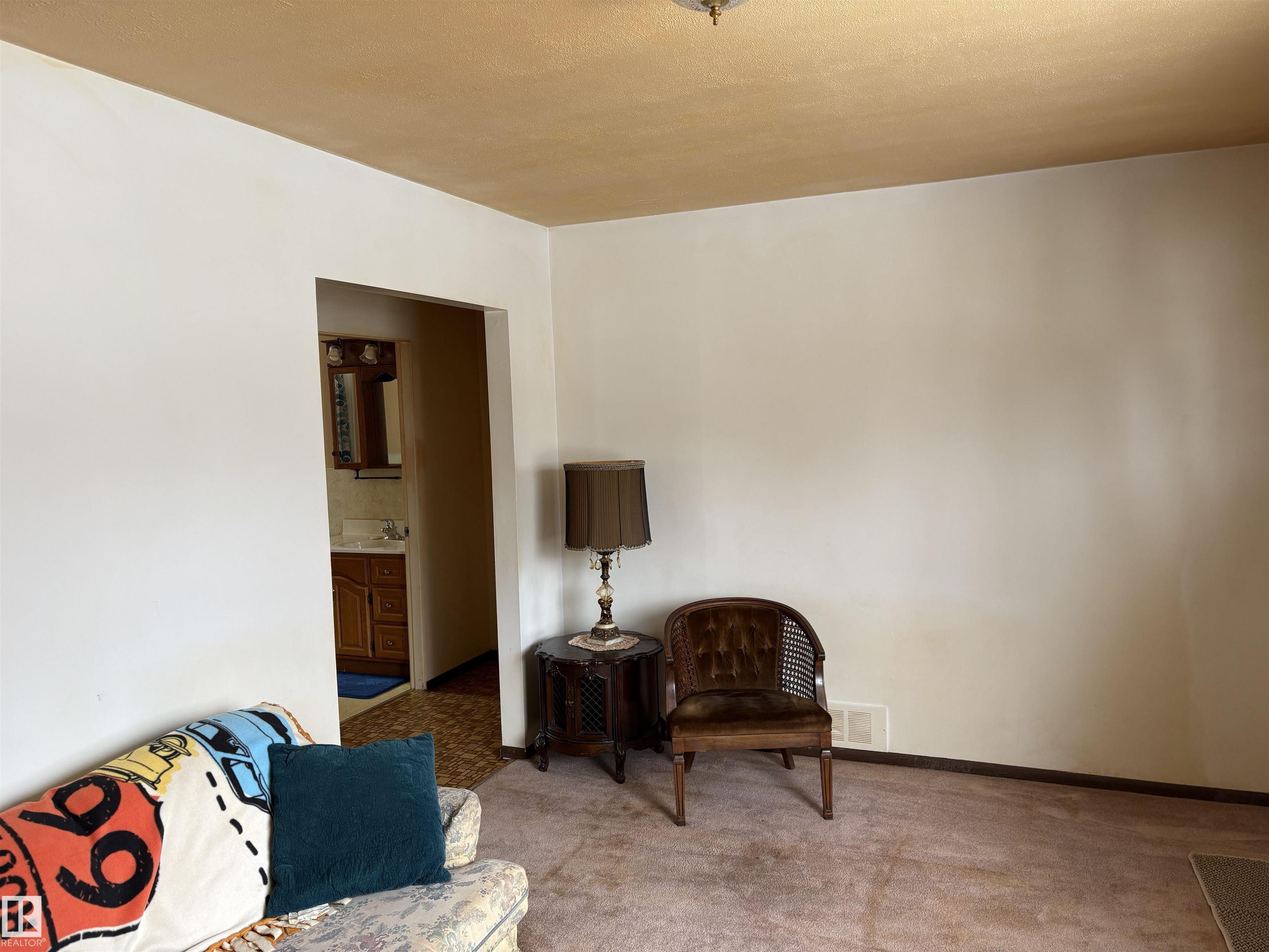 10916 151 Street NW, High Park, Edmonton