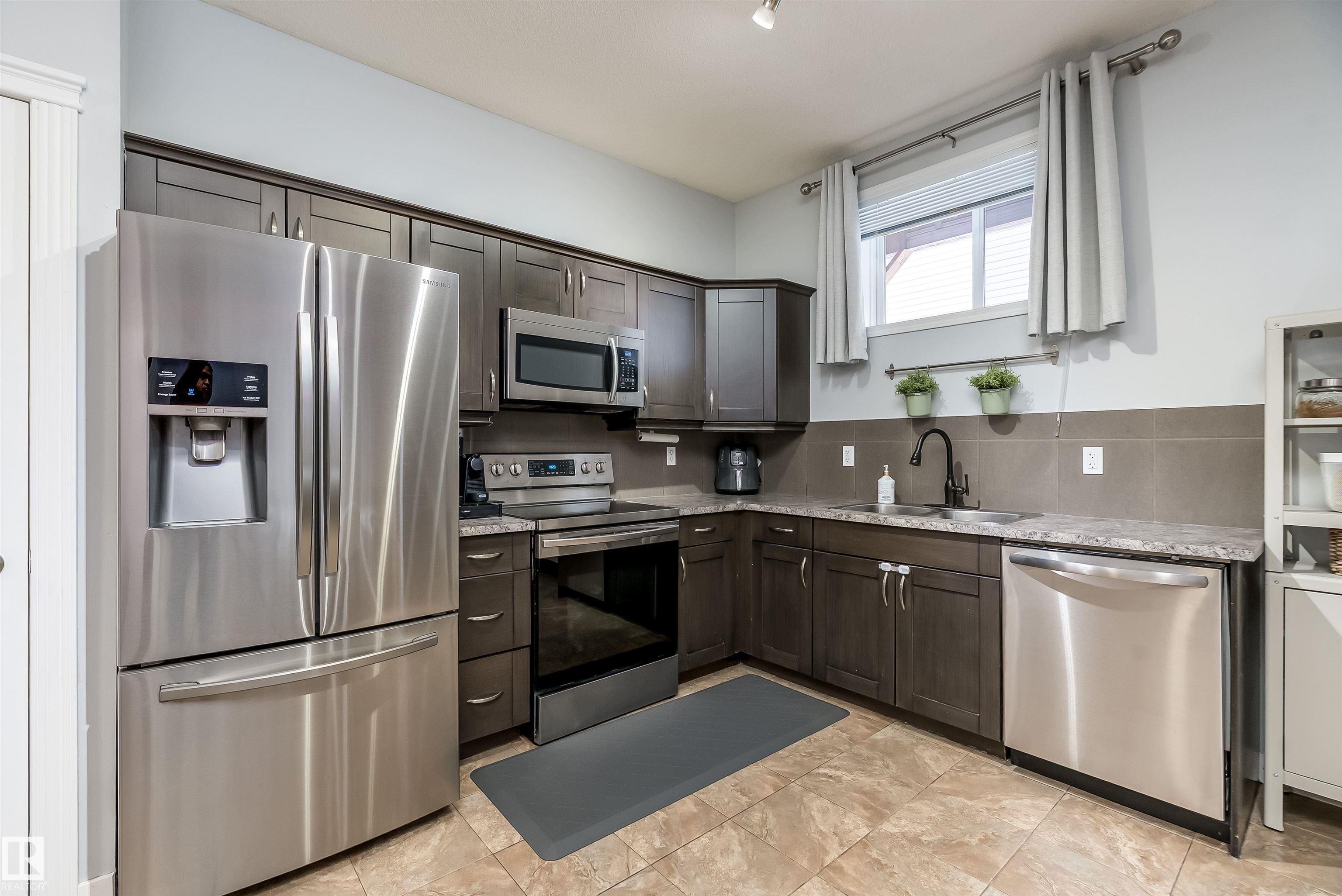 Photo 8 at 156 - 142 Selkirk Place, Suntree, Leduc